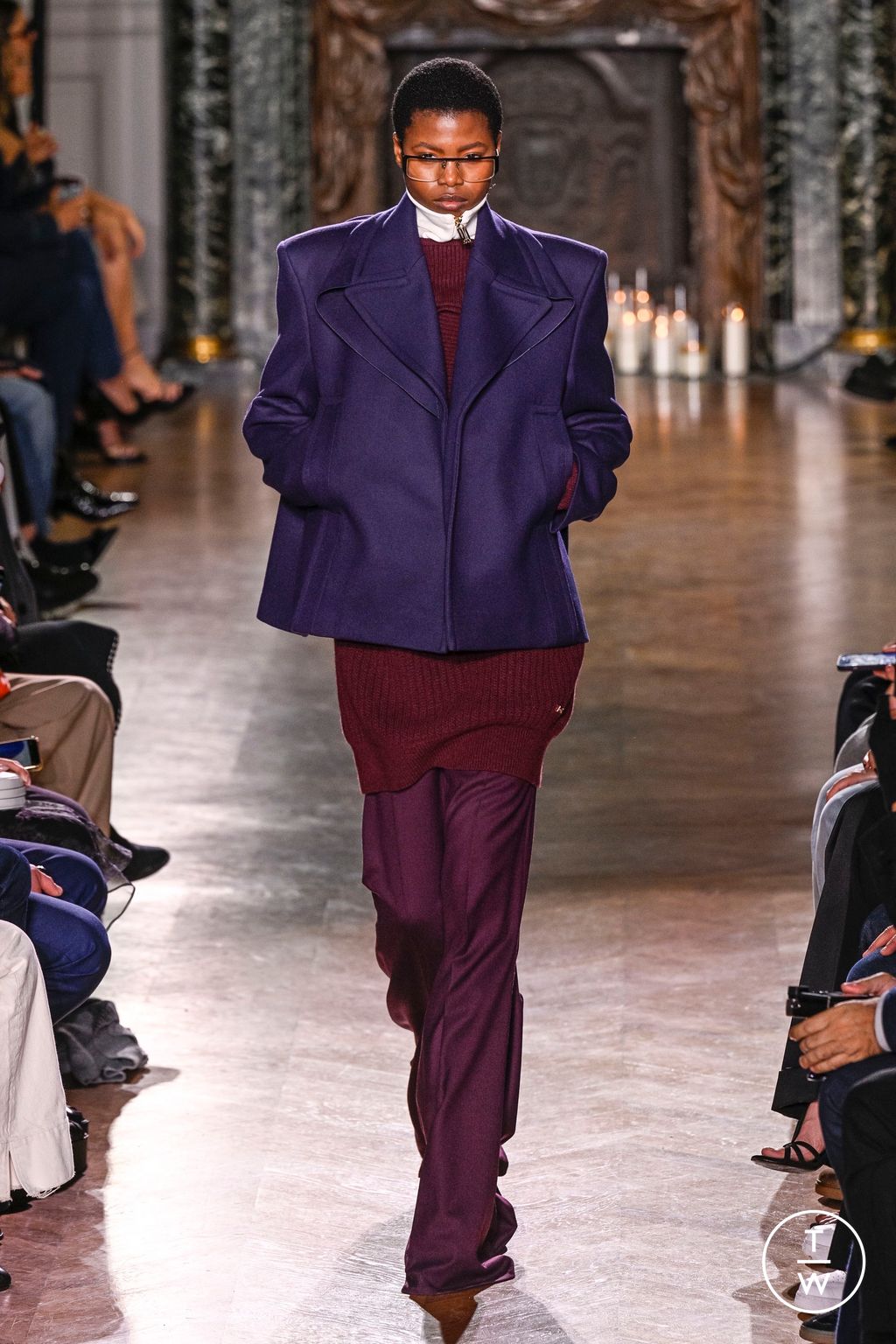 Fashion Week Paris Fall/Winter 2024 look 15 de la collection Victoria Beckham womenswear