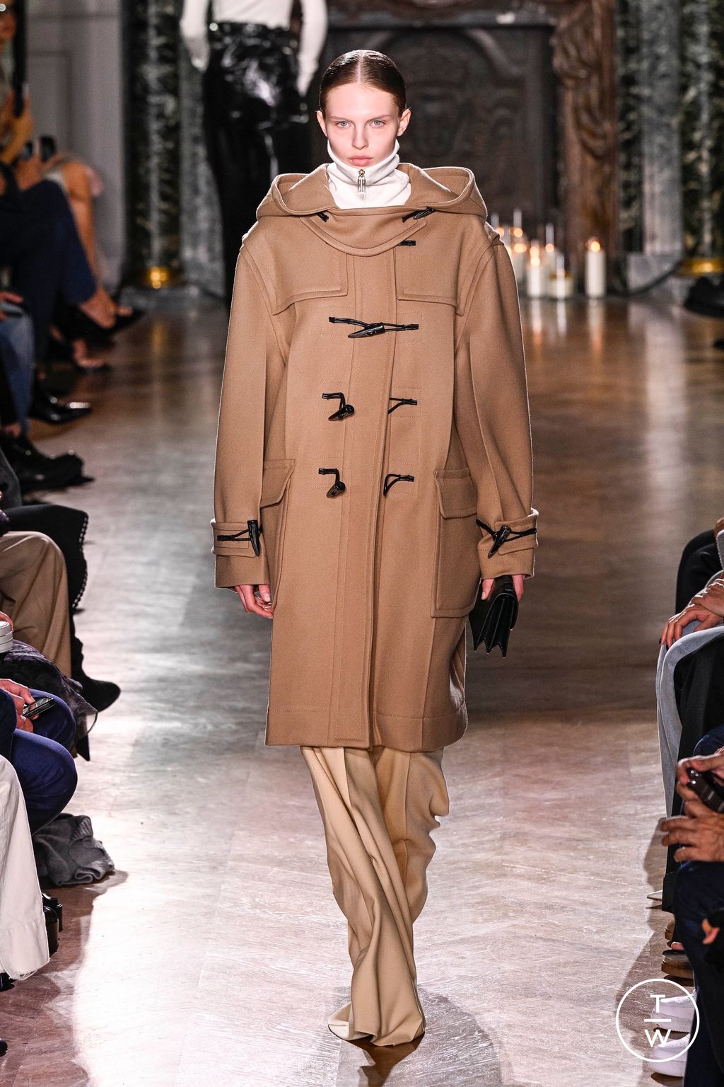 Fashion Week Paris Fall/Winter 2024 look 28 from the Victoria Beckham collection womenswear