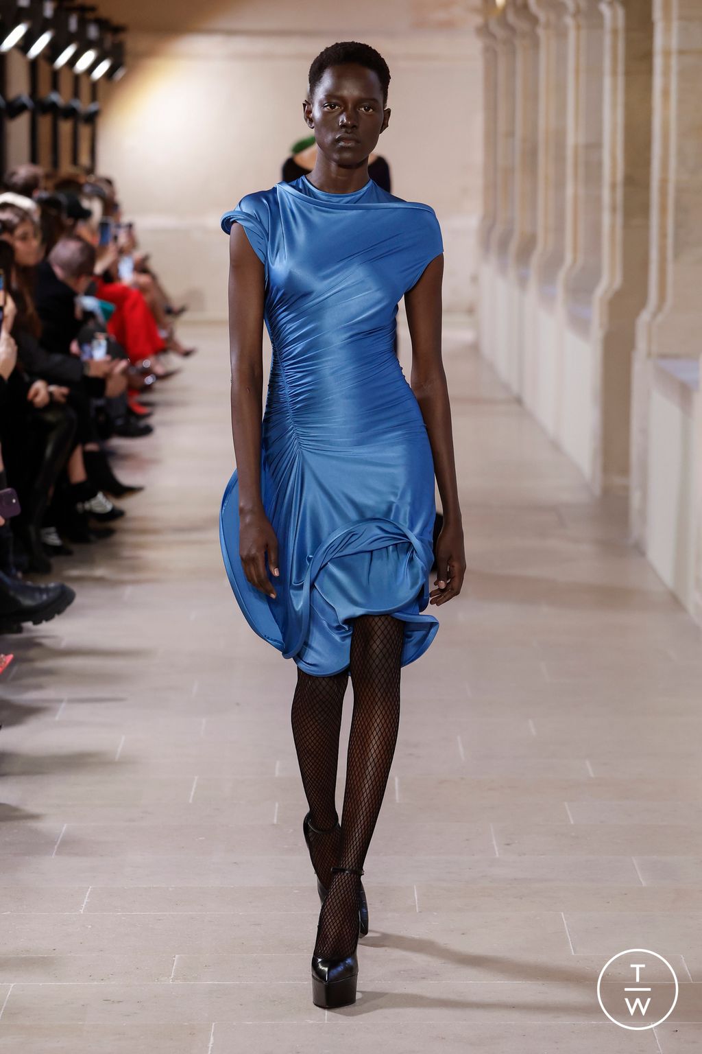 Fashion Week Paris Fall/Winter 2023 look 37 from the Victoria Beckham collection womenswear
