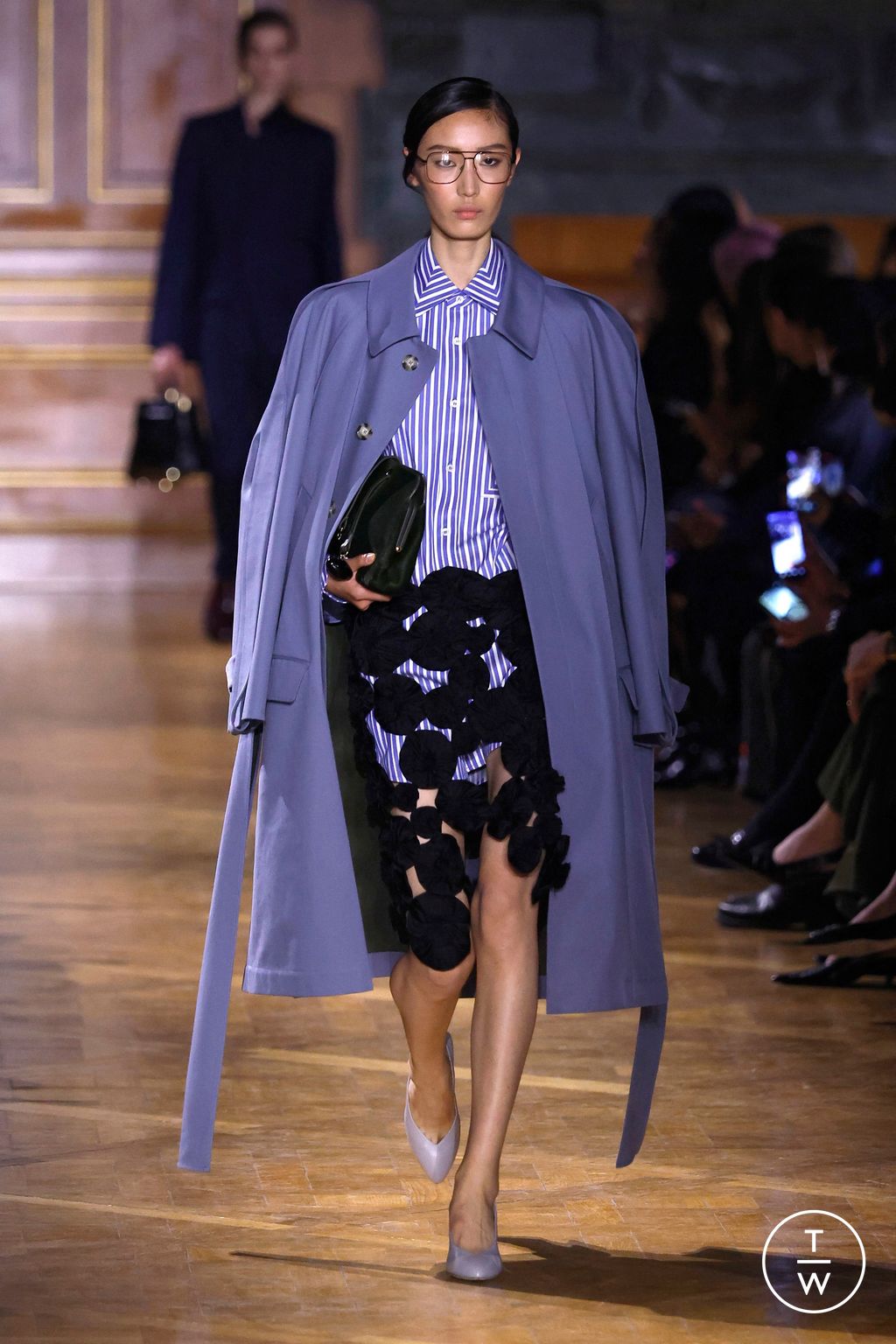 Fashion Week Paris Fall/Winter 2026 look 4 de la collection Victoria Beckham womenswear