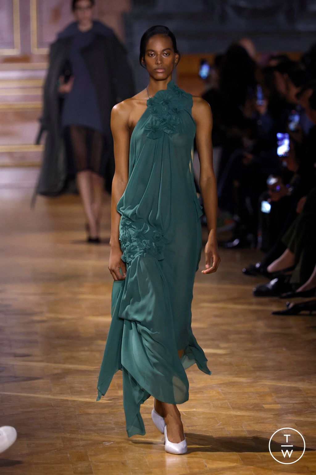 Fashion Week Paris Fall/Winter 2026 look 13 from the Victoria Beckham collection womenswear