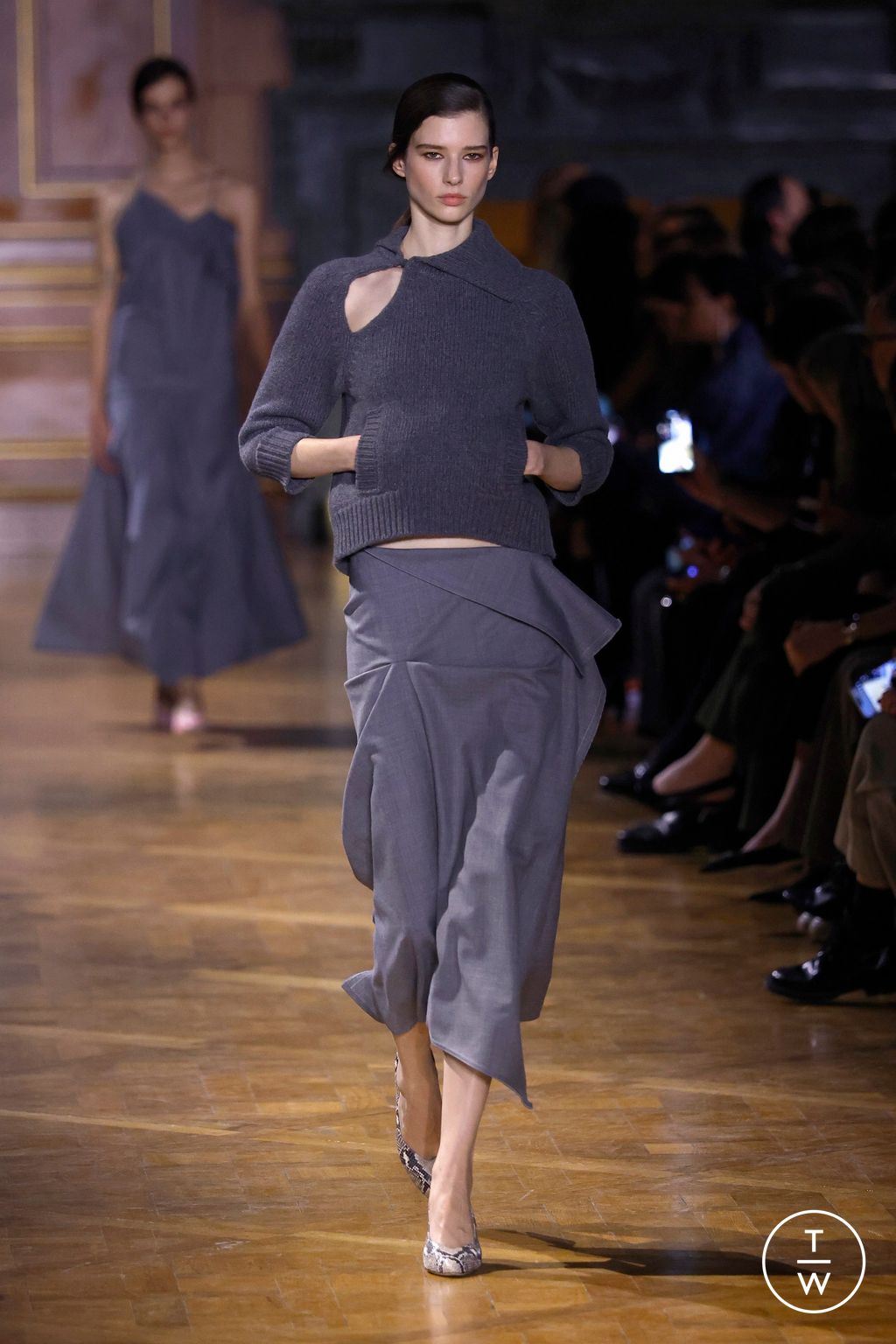 Fashion Week Paris Fall/Winter 2026 look 34 de la collection Victoria Beckham womenswear