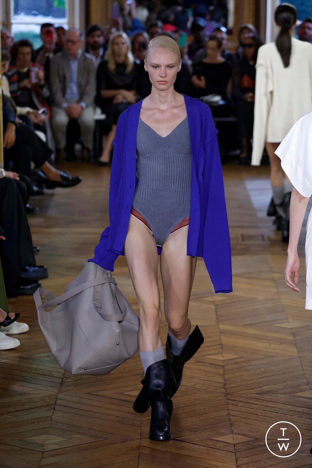 Fashion Week Paris Spring/Summer 2024 look 11 from the Victoria Beckham collection womenswear