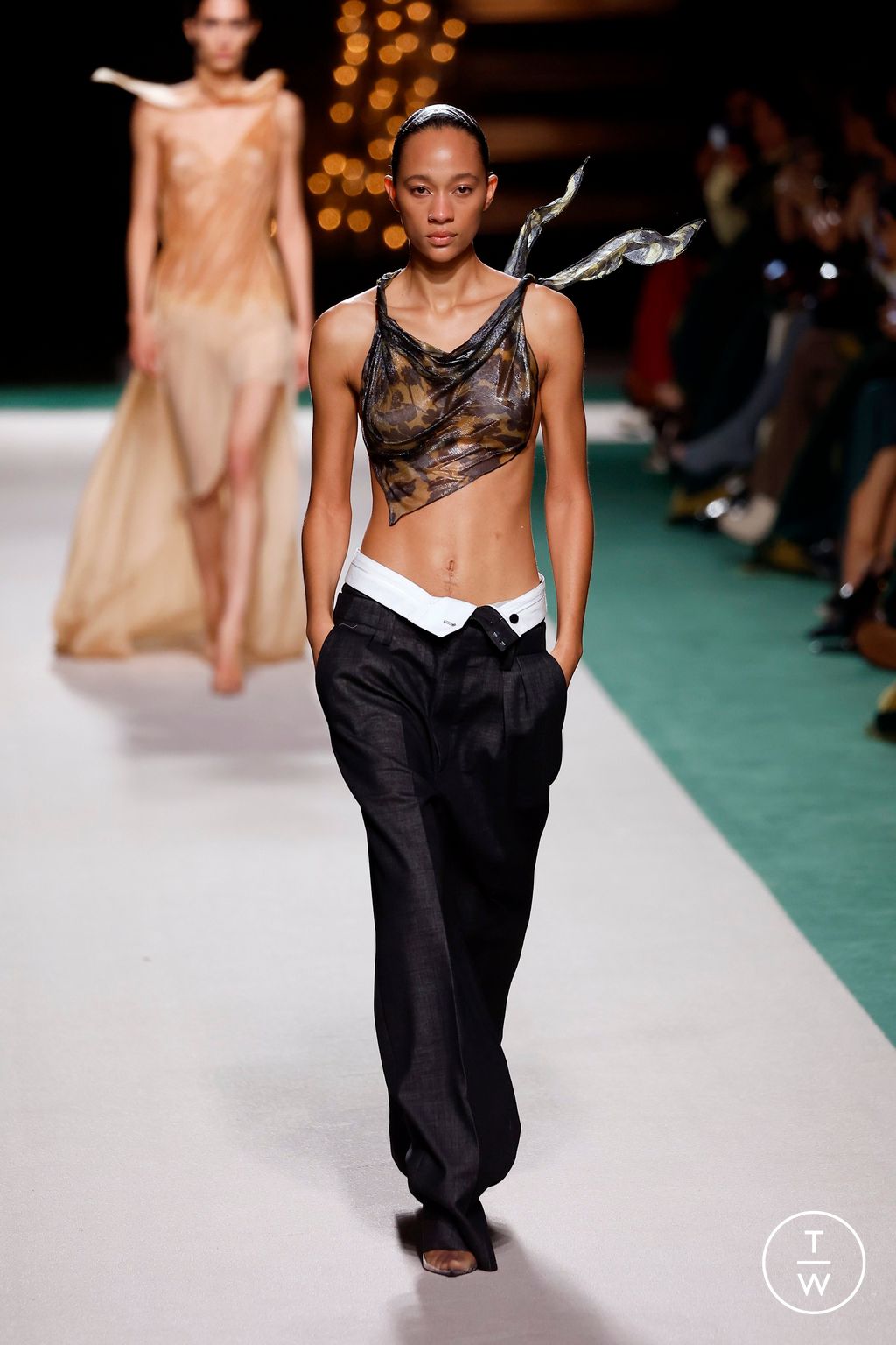 Fashion Week Paris Spring-Summer 2025 look 1 from the Victoria Beckham collection womenswear