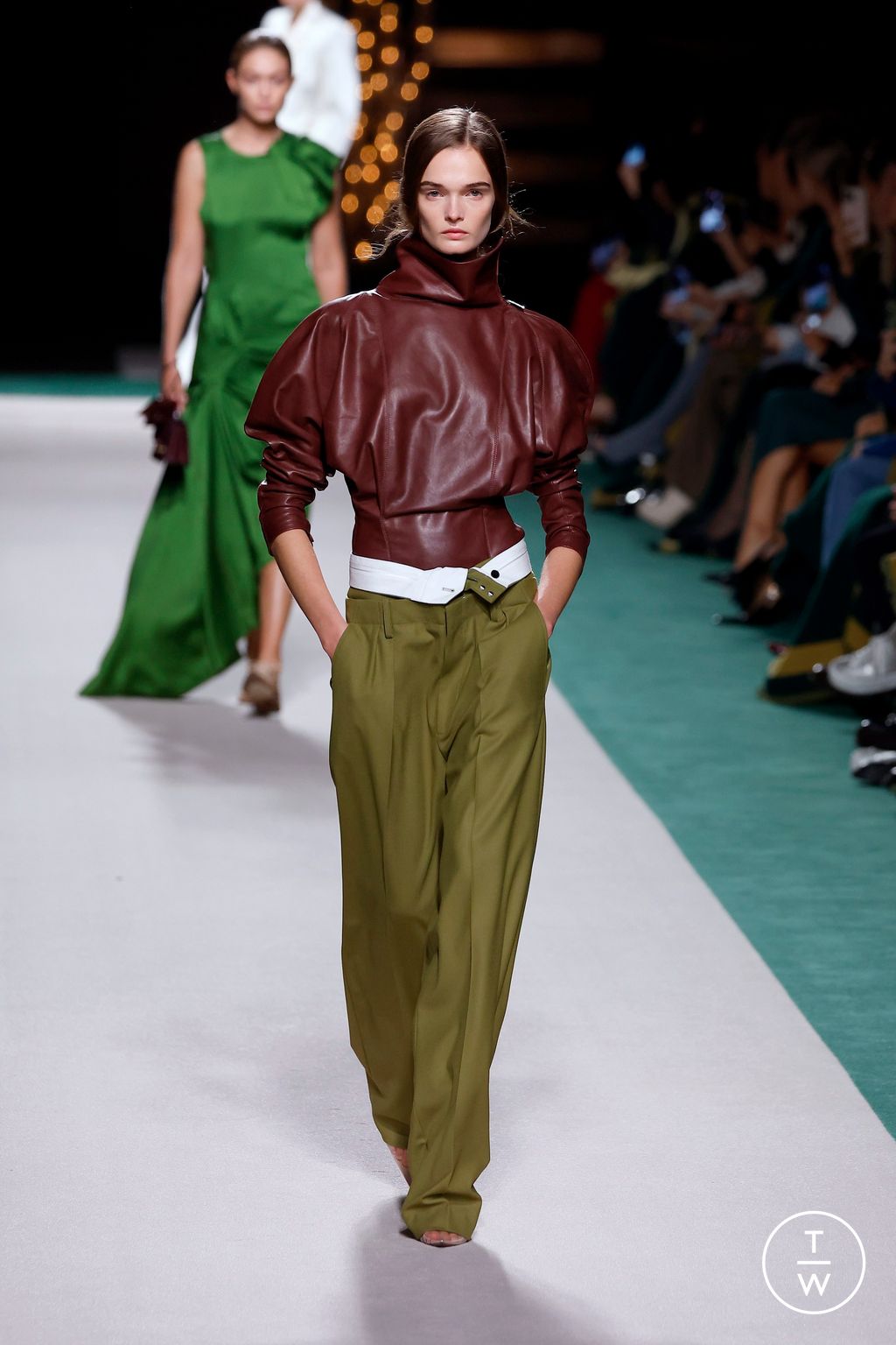 Fashion Week Paris Spring-Summer 2025 look 17 from the Victoria Beckham collection womenswear