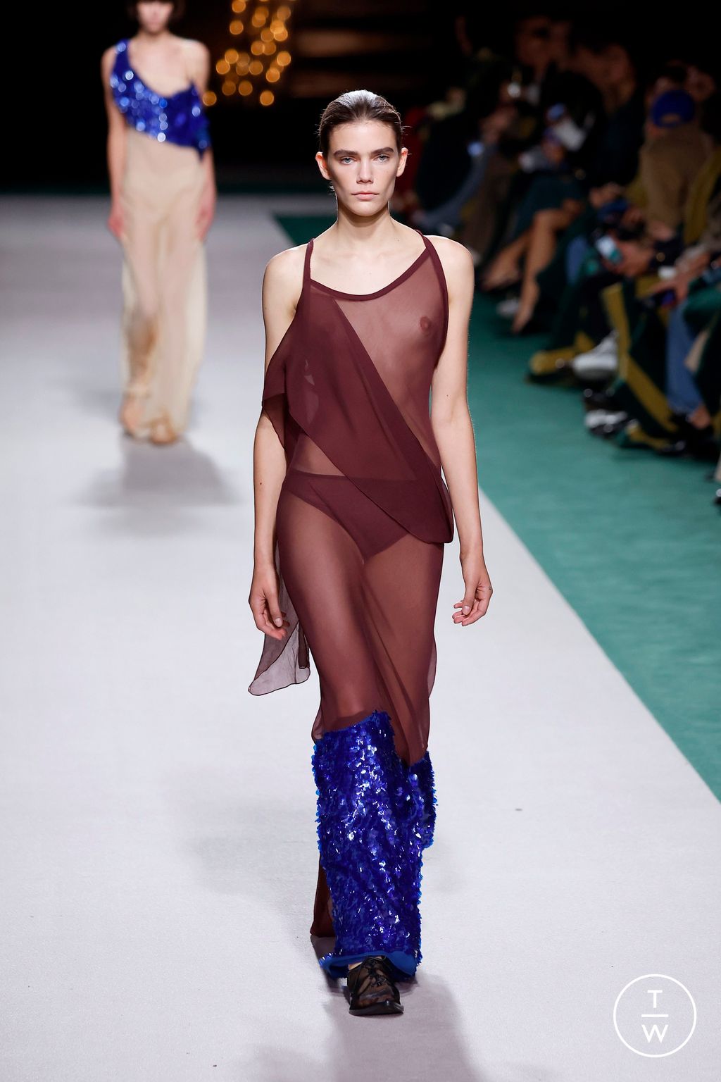 Fashion Week Paris Spring/Summer 2025 look 39 from the Victoria Beckham collection womenswear