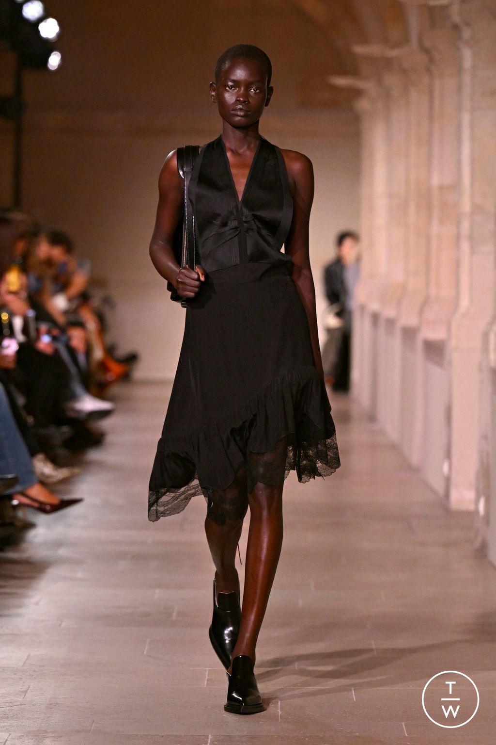 Fashion Week Paris Spring/Summer 2026 look 25 from the Victoria Beckham collection womenswear