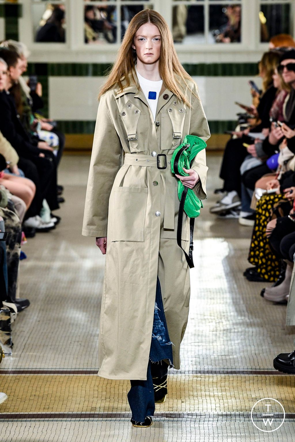 Fashion Week Paris Fall/Winter 2023 look 6 from the Victoria/tomas collection 女装