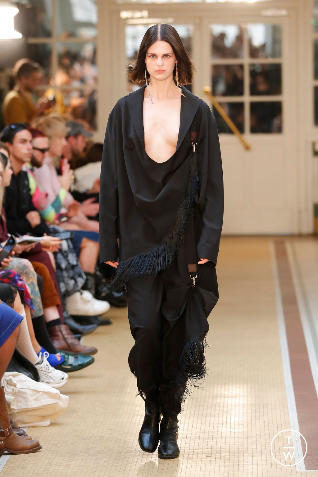 Fashion Week Paris Spring/Summer 2024 look 17 from the Victoria/tomas collection womenswear