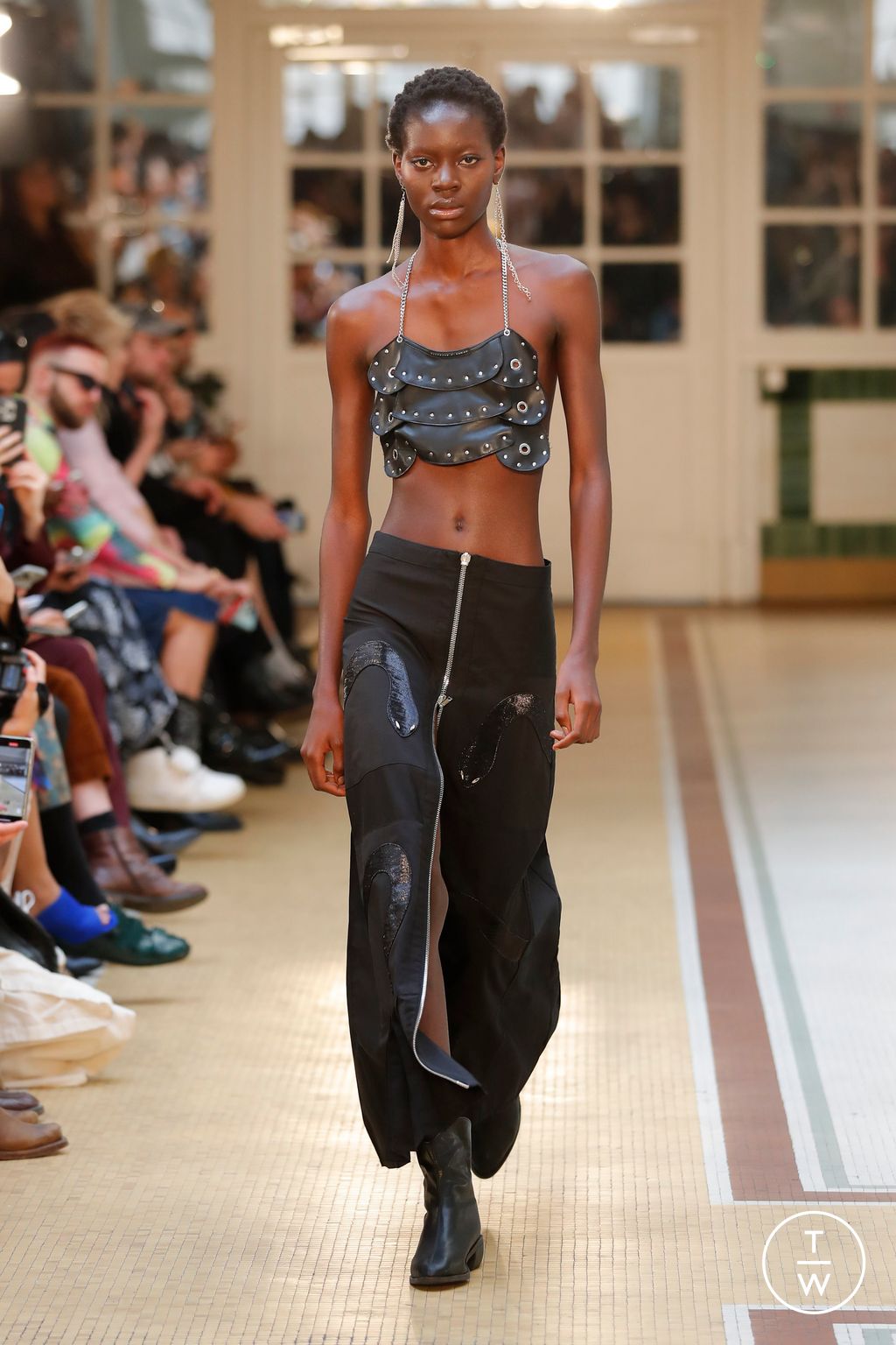 Fashion Week Paris Spring/Summer 2024 look 26 from the Victoria/tomas collection 女装