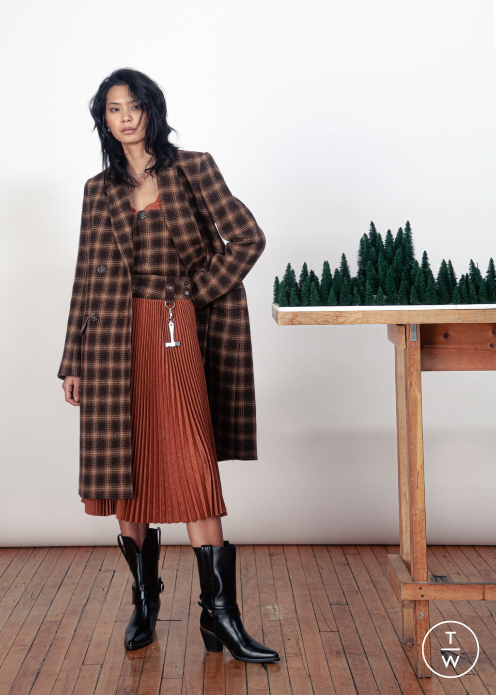 Fashion Week New York Fall/Winter 2021 look 5 de la collection Victor Li womenswear