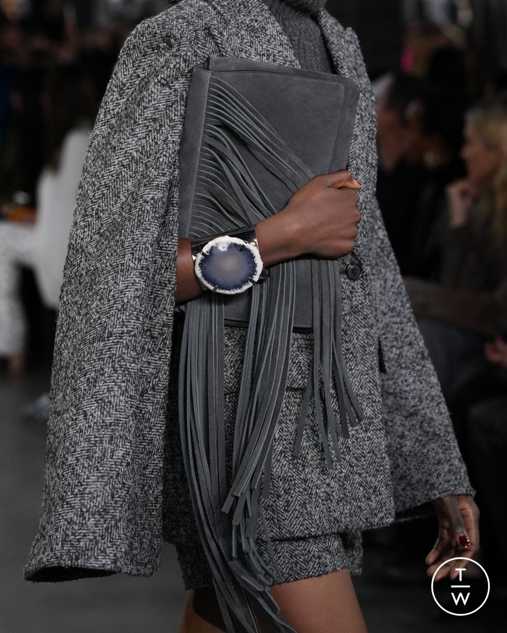 Fashion Week New York Fall/Winter 2023 look 2 from the Michael Kors Collection collection womenswear accessories