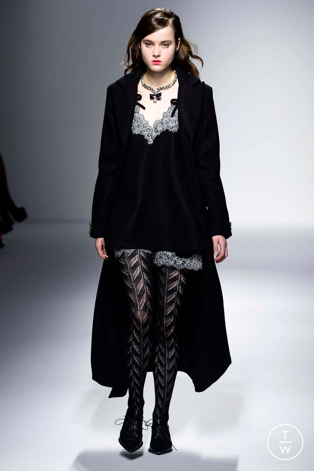 Fashion Week Milan Fall/Winter 2023 look 26 from the Vivetta collection 女装