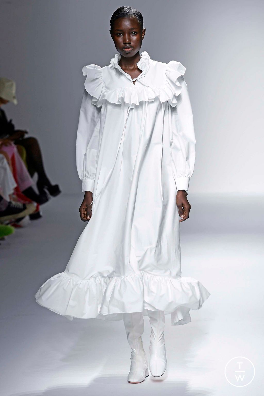 Fashion Week Milan Fall/Winter 2023 look 30 de la collection Vivetta womenswear