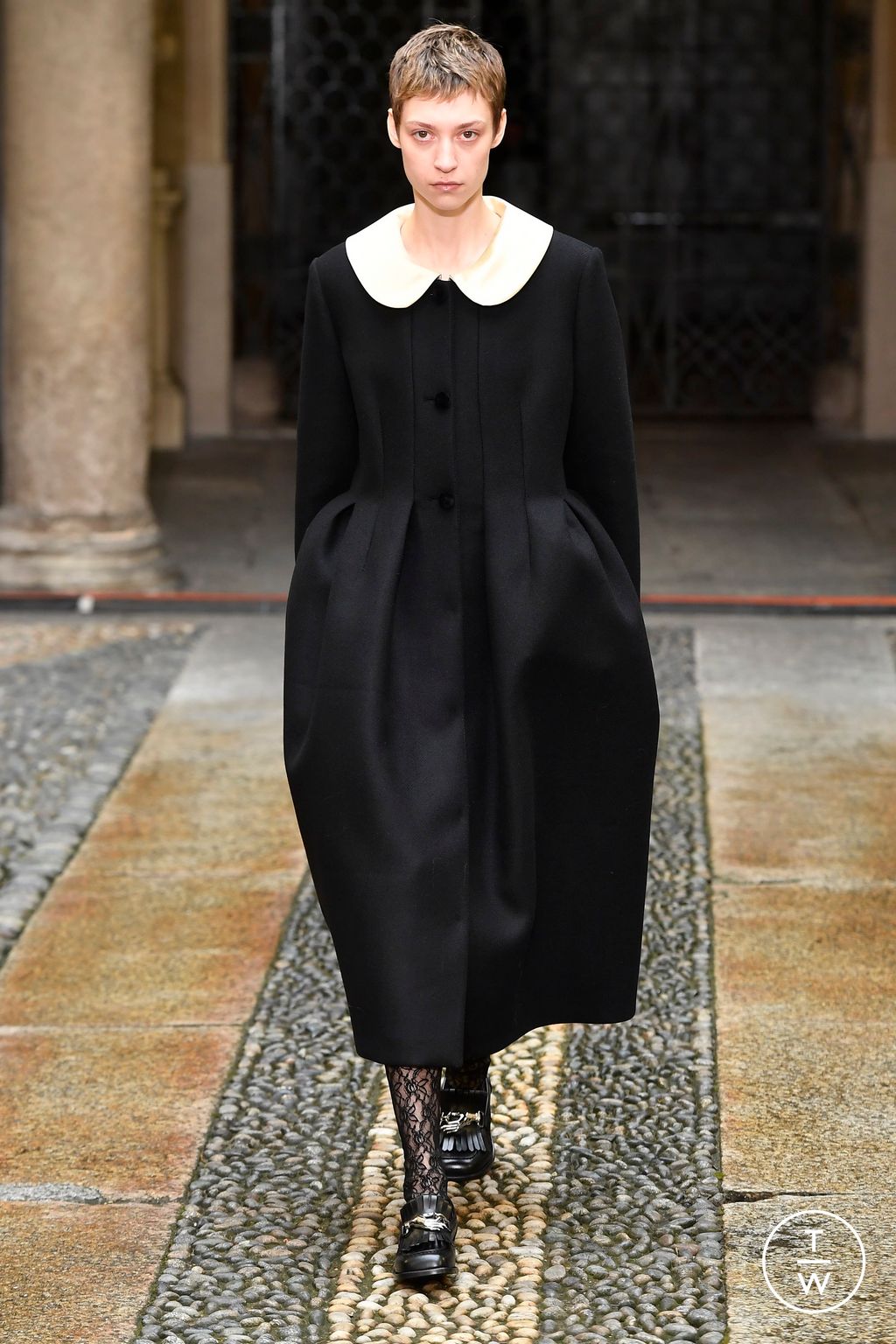 Fashion Week Milan Fall/Winter 2024 look 16 from the Vivetta collection womenswear
