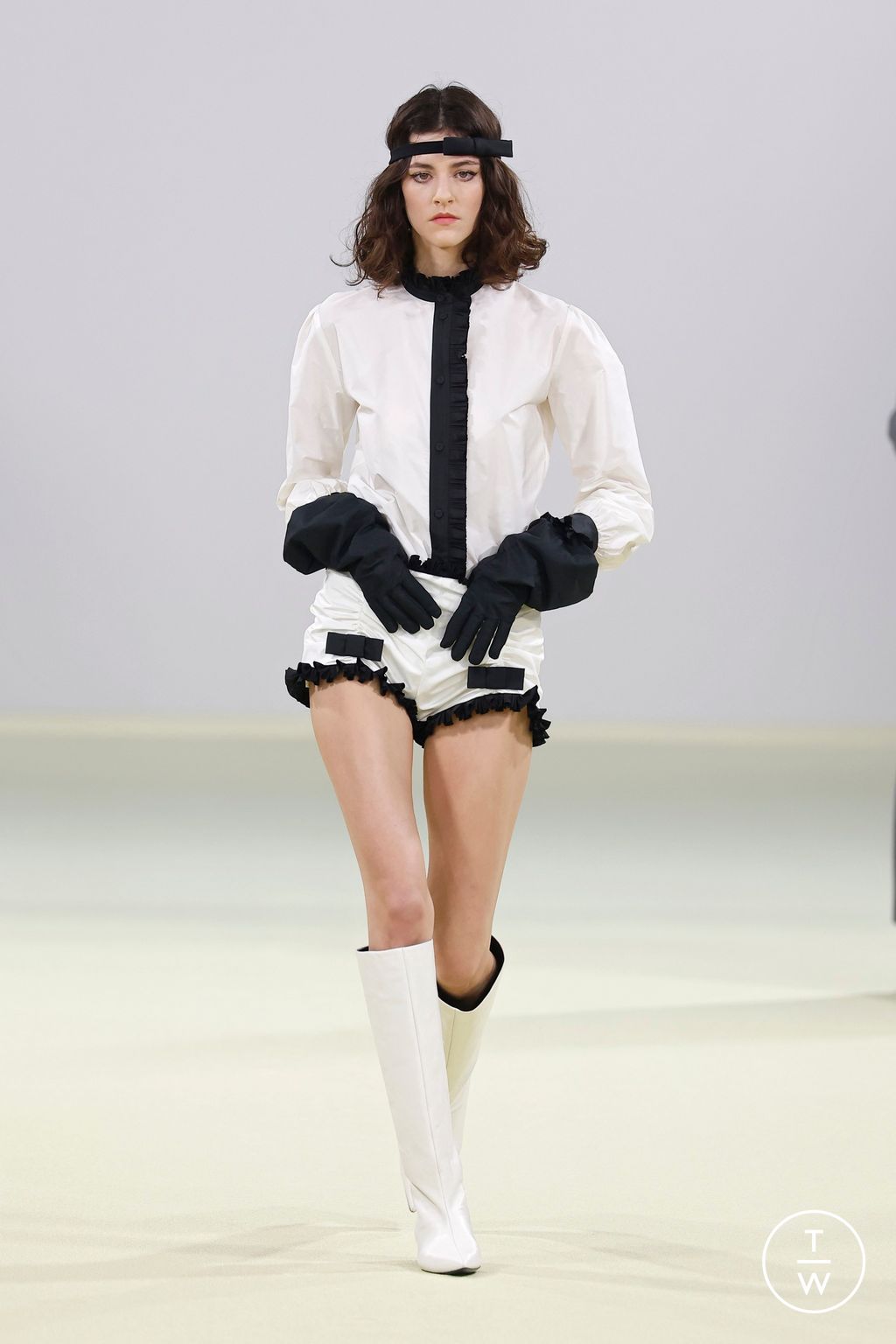 Fashion Week Milan Fall/Winter 2026 look 22 from the Vivetta collection womenswear