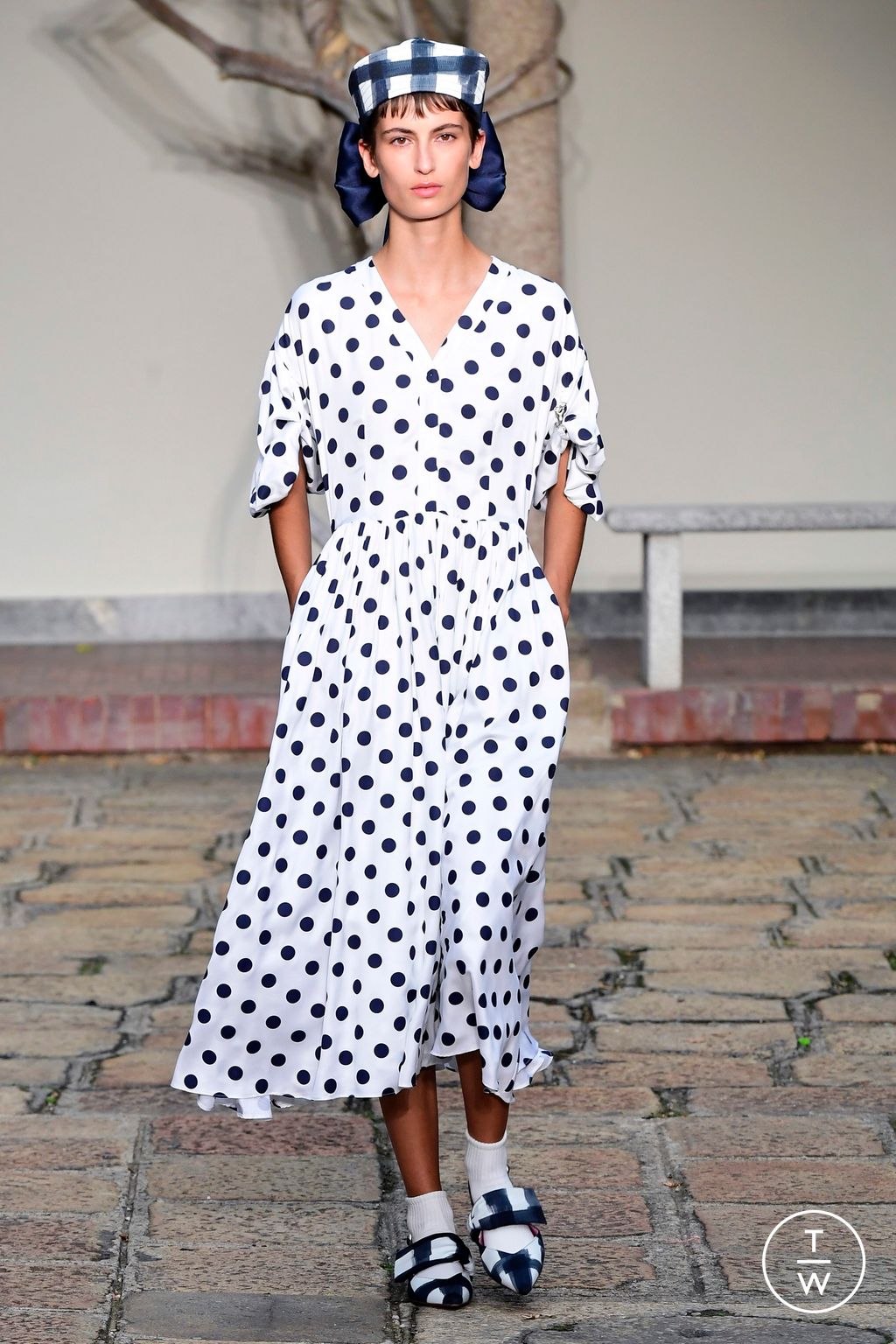 Fashion Week Milan Spring/Summer 2024 look 1 from the Vivetta collection womenswear