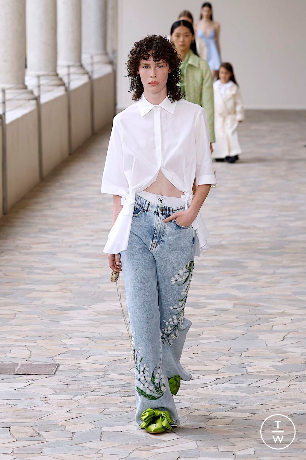 Fashion Week Milan Spring/Summer 2025 look 9 from the Vivetta collection 女装