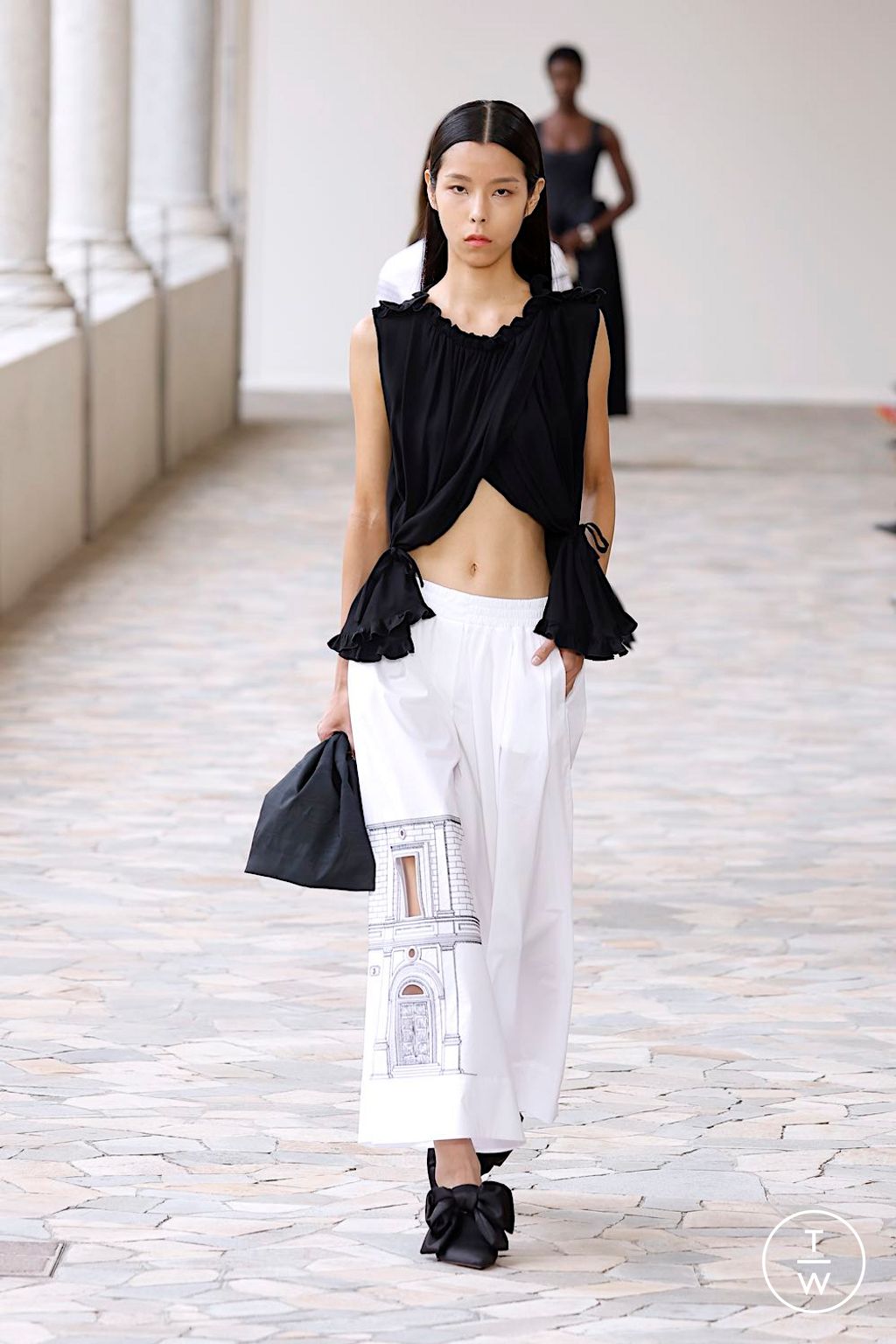 Fashion Week Milan Spring/Summer 2025 look 31 from the Vivetta collection womenswear