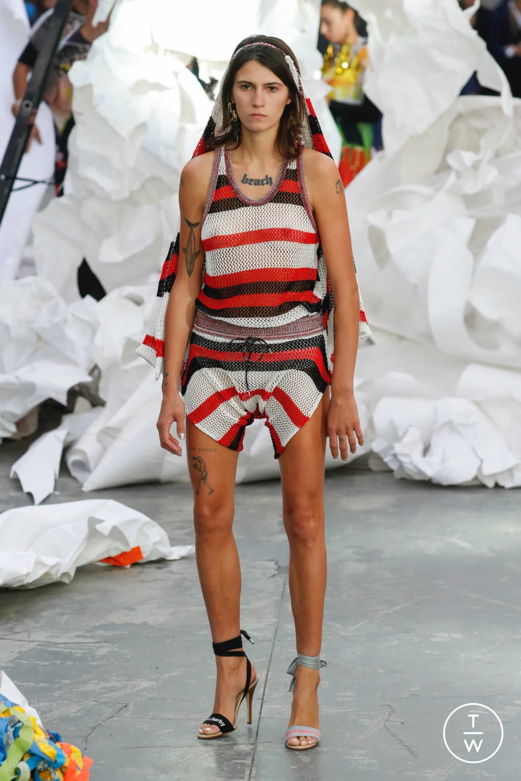 Fashion Week Paris Spring/Summer 2019 look 9 from the Andreas Kronthaler for Vivienne Westwood collection womenswear