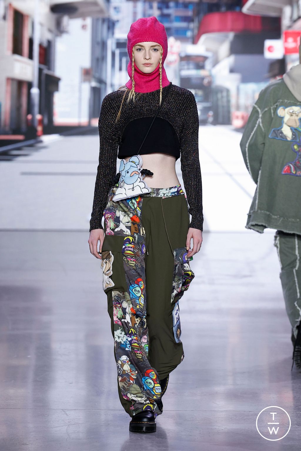 Fashion Week New York Fall/Winter 2023 look 15 from the Vivienne Tam collection 女装