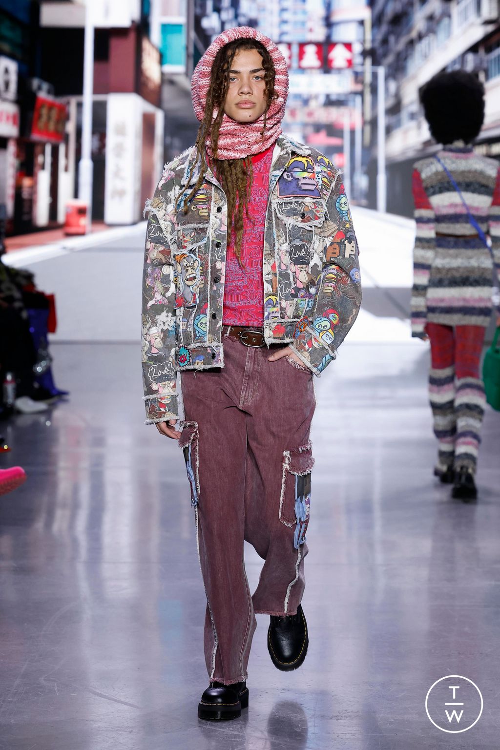 Fashion Week New York Fall/Winter 2023 look 25 from the Vivienne Tam collection 女装