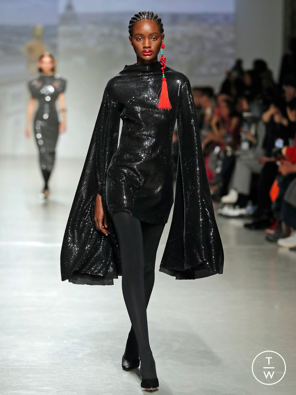 Fashion Week Paris Fall/Winter 2024 look 30 de la collection Vivienne Tam womenswear