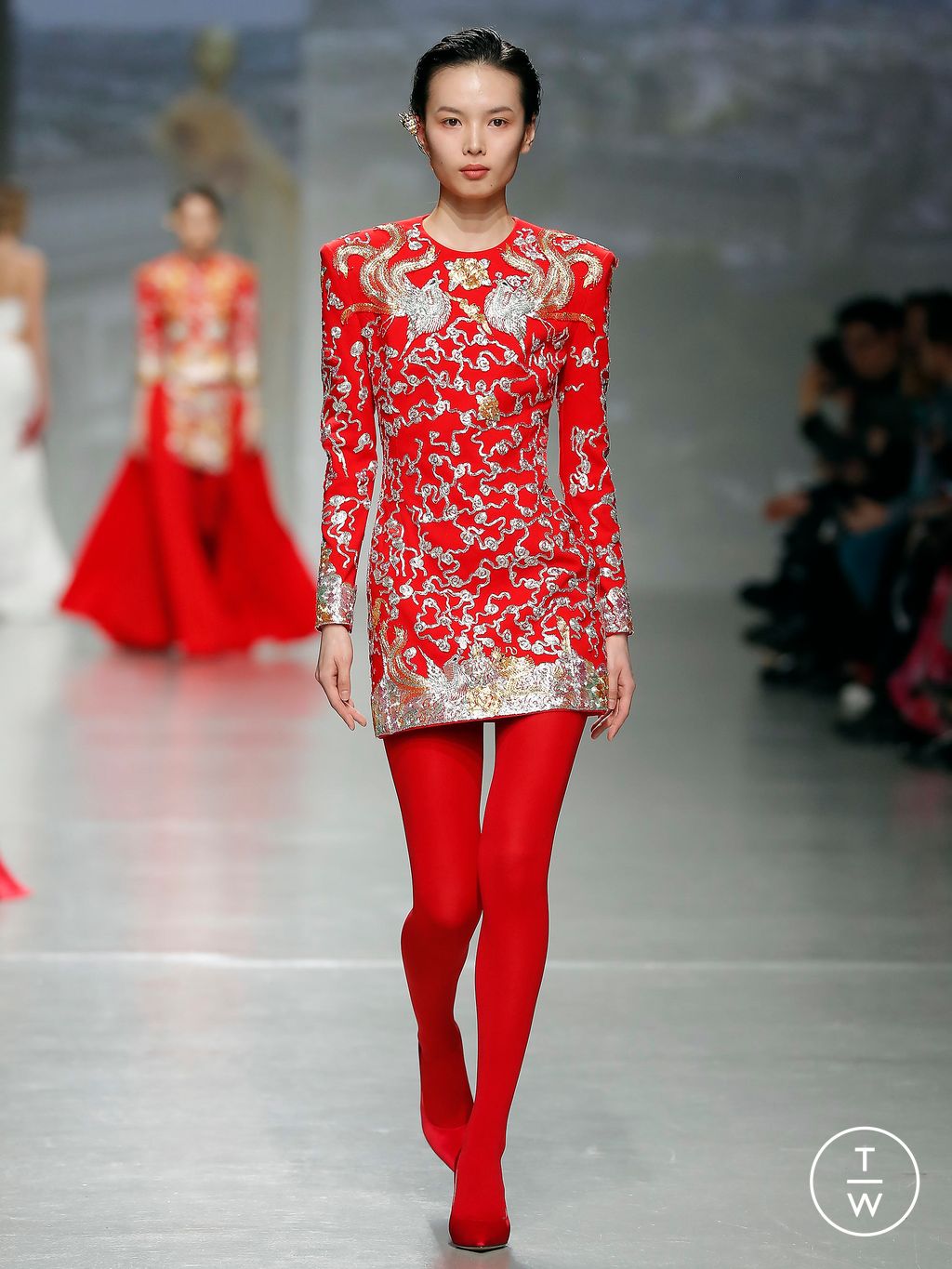 Fashion Week Paris Fall/Winter 2024 look 37 from the Vivienne Tam collection 女装