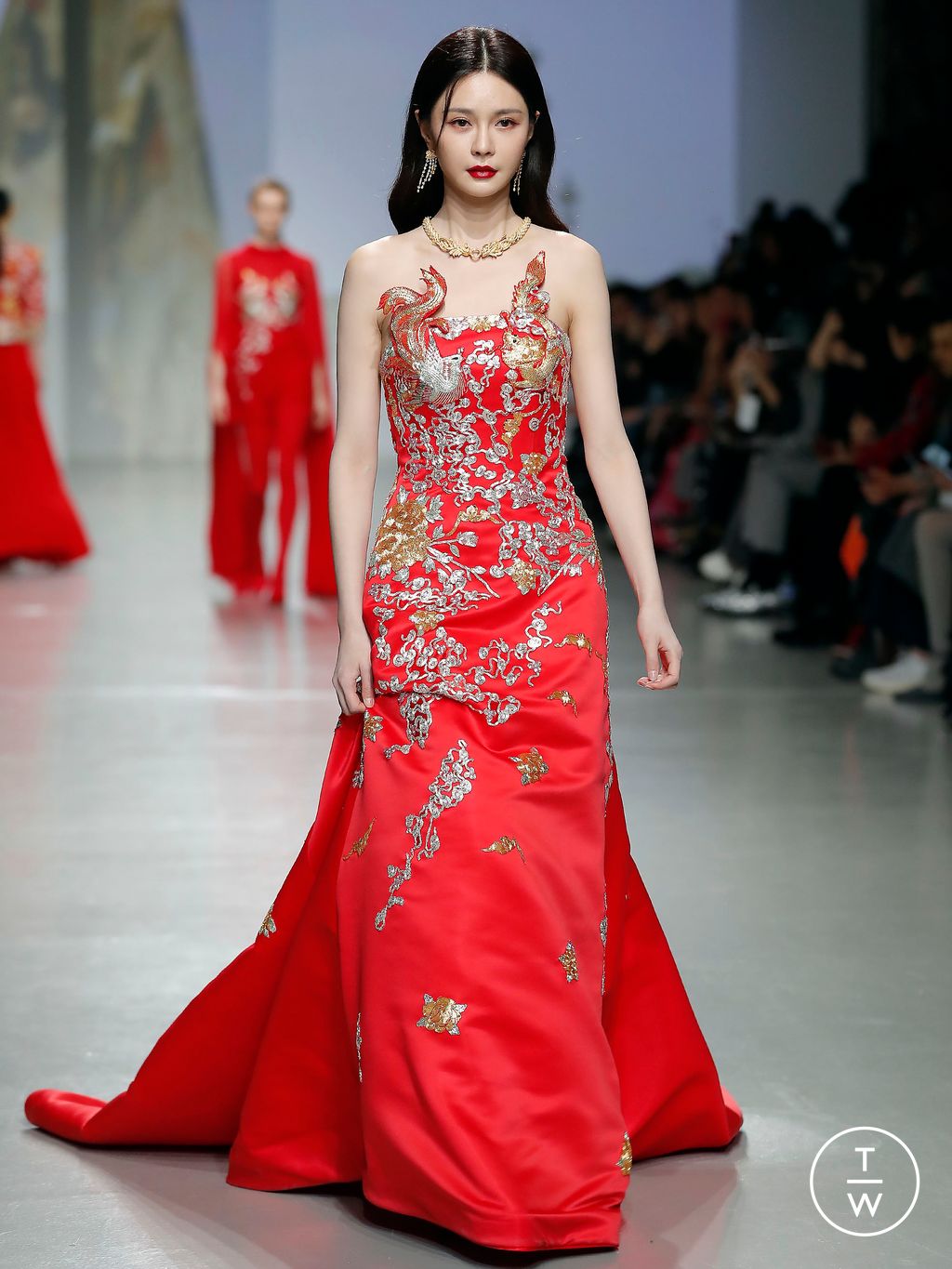 Fashion Week Paris Fall/Winter 2024 look 40 de la collection Vivienne Tam womenswear