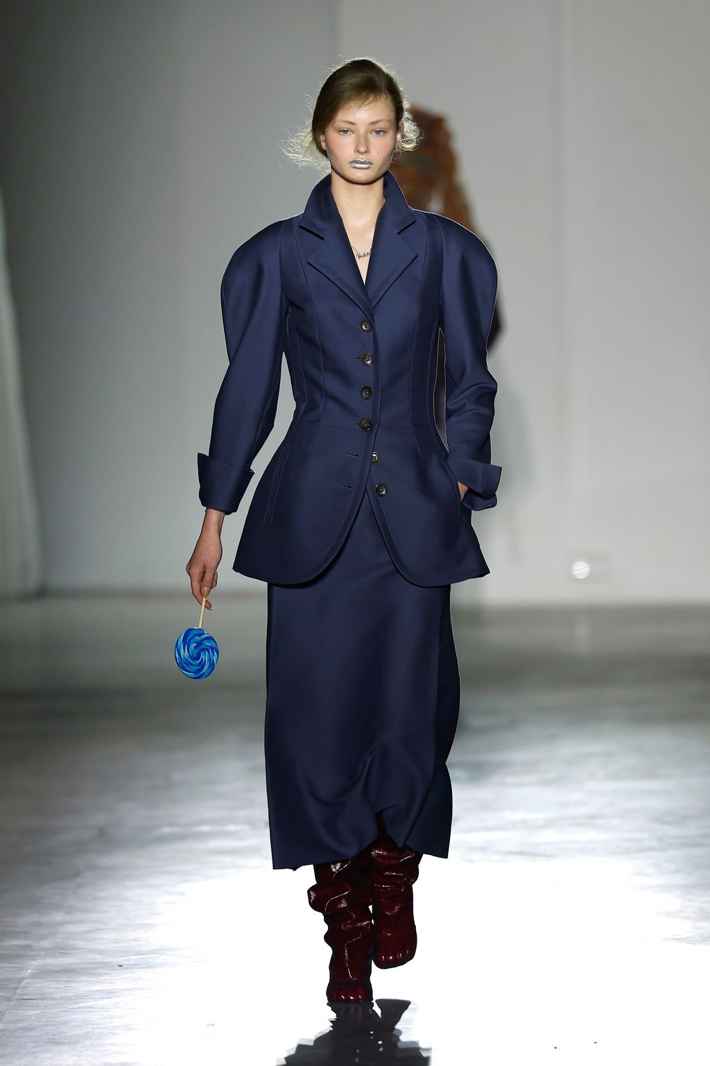 Fashion Week Paris Fall/Winter 2026 look 6 from the Vivienne Westwood collection womenswear