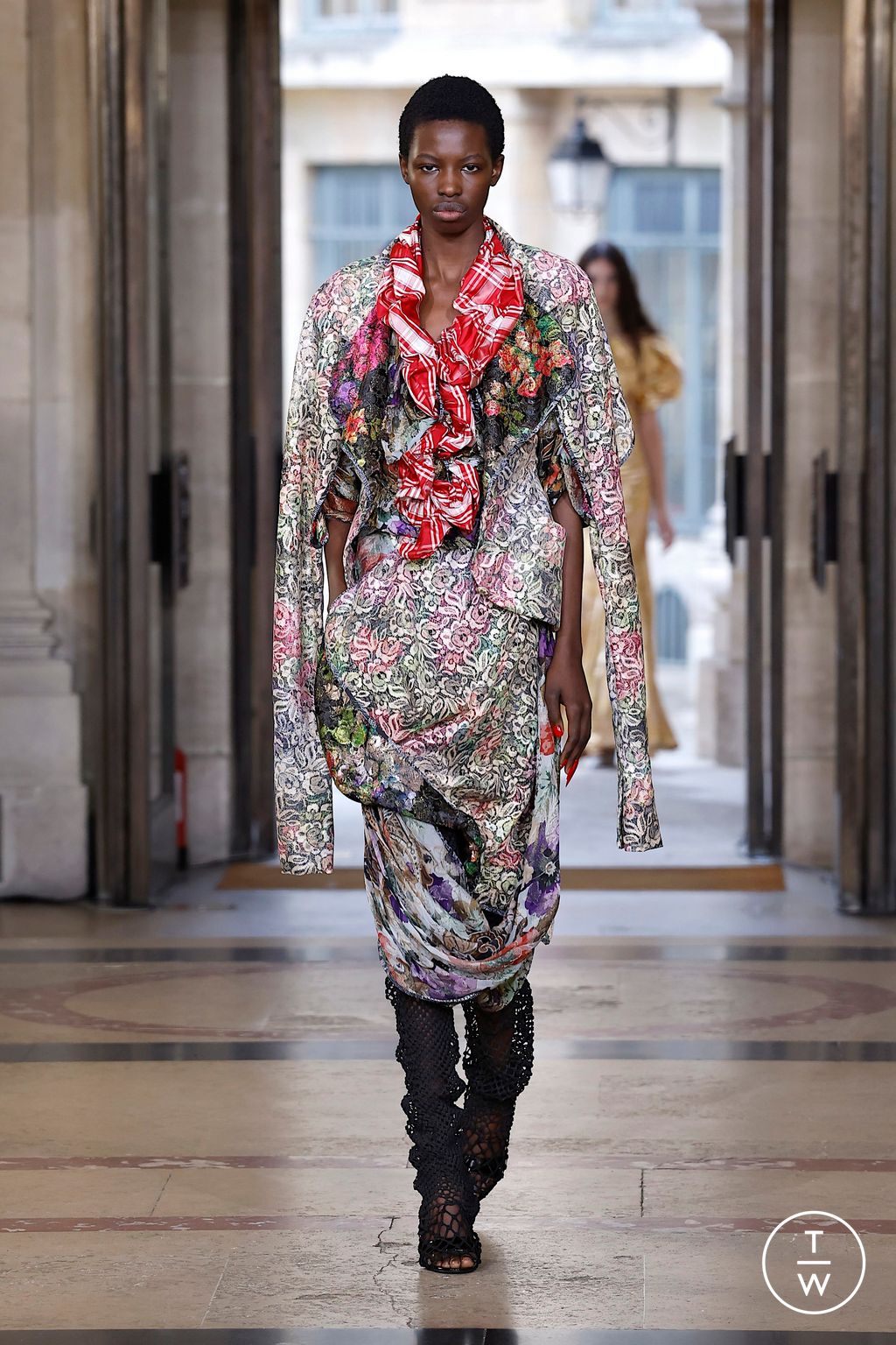 Fashion Week Paris Spring/Summer 2026 look 20 from the Vivienne Westwood collection womenswear