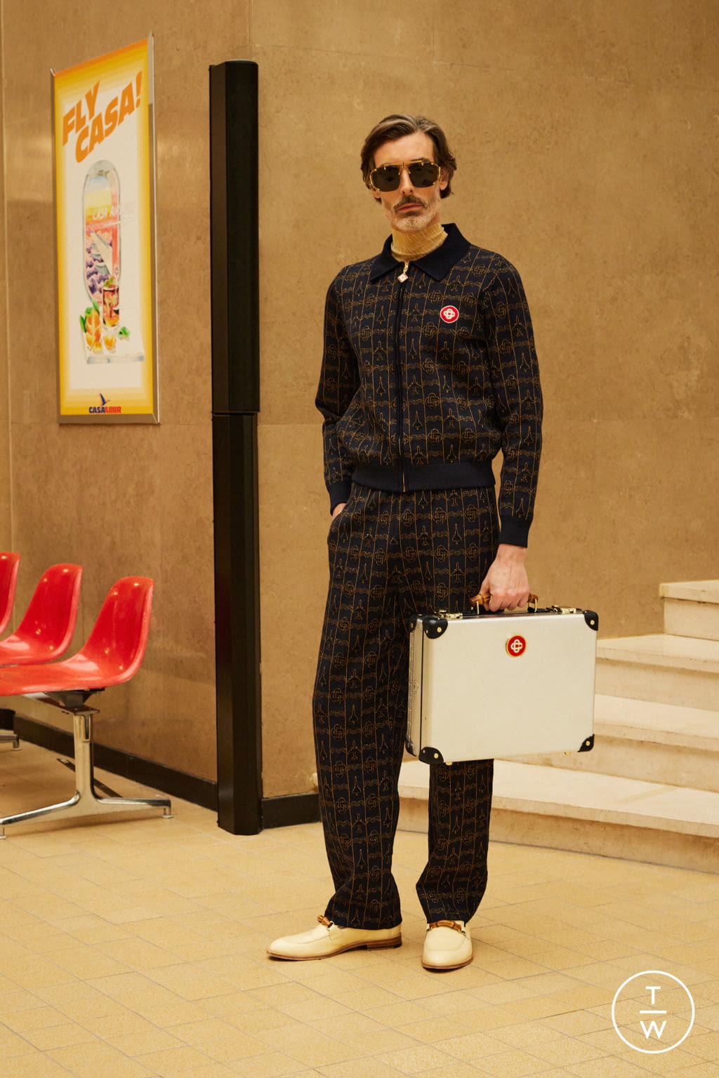 Fashion Week Paris Fall/Winter 2022 look 27 from the Casablanca collection menswear