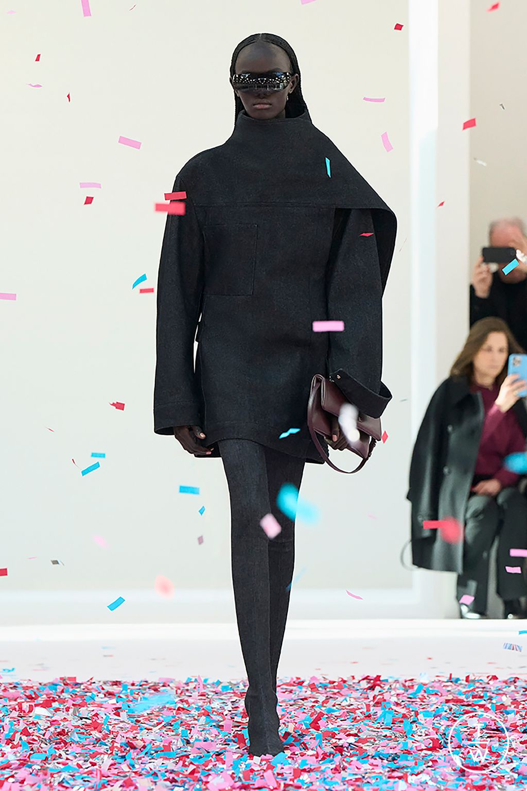 Fashion Week Paris Fall/Winter 2025 look 12 from the Courrèges collection womenswear