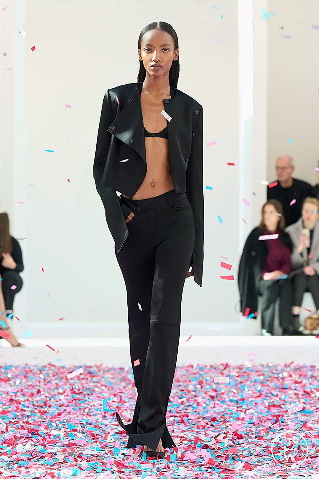 Fashion Week Paris Fall/Winter 2025 look 18 from the Courrèges collection womenswear