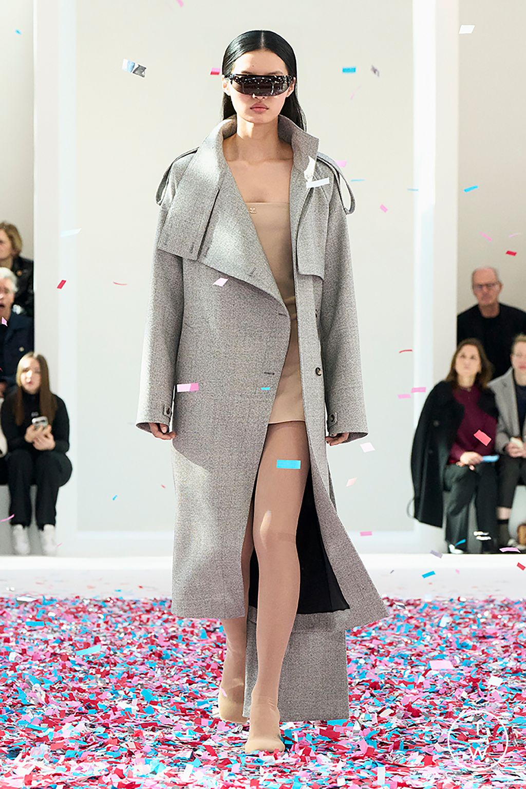 Fashion Week Paris Fall/Winter 2025 look 21 de la collection Courrèges womenswear