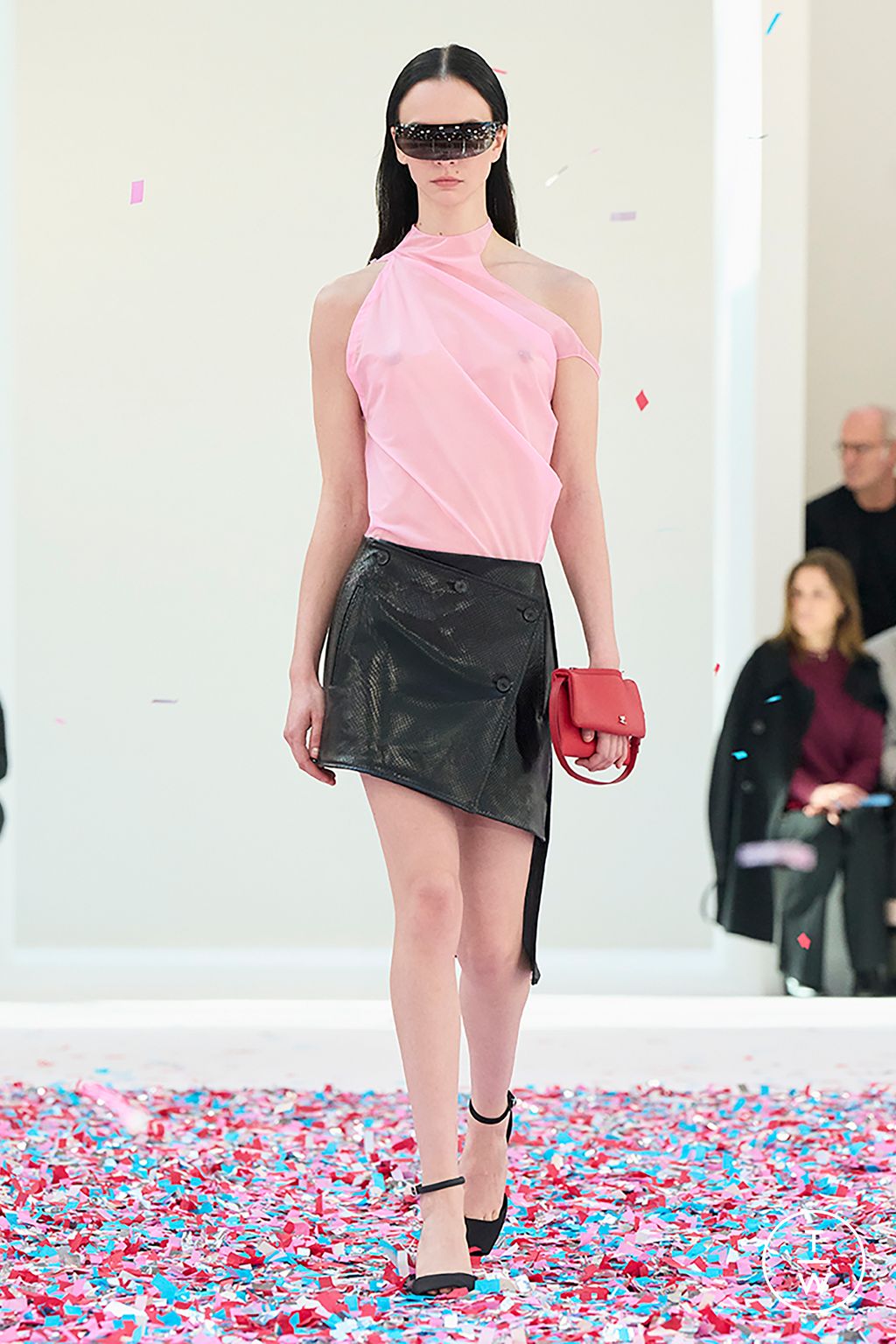 Fashion Week Paris Fall/Winter 2025 look 28 from the Courrèges collection womenswear