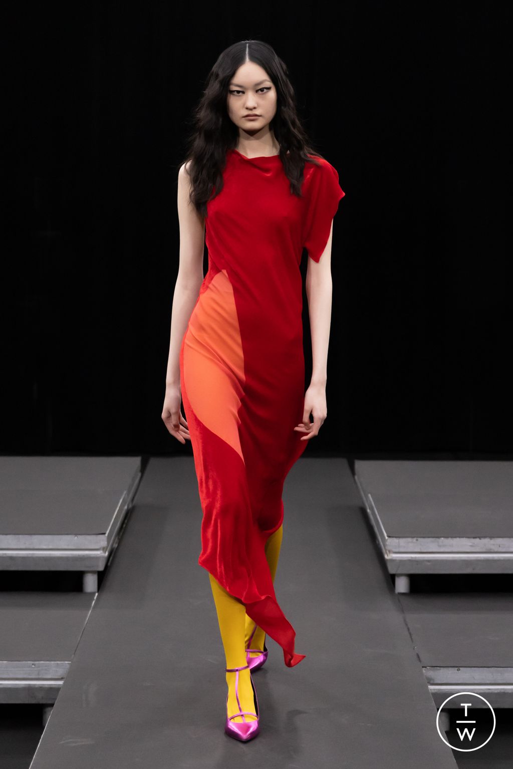 Fashion Week Paris Fall/Winter 2023 look 15 from the Rev collection 女装