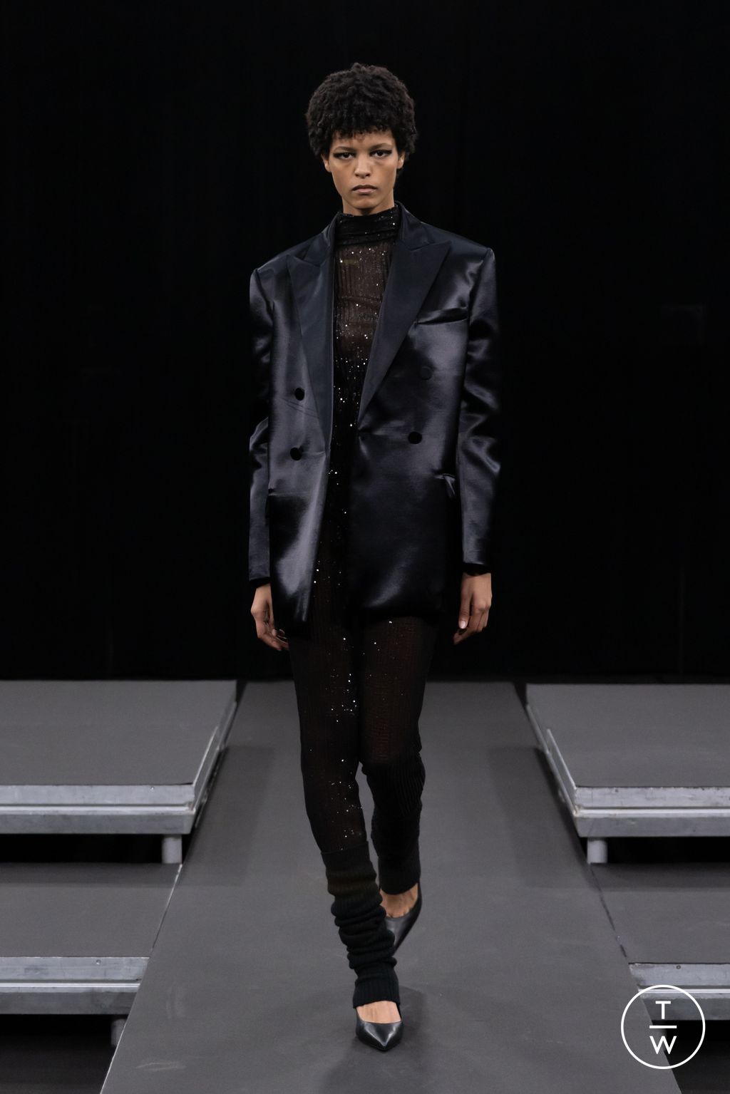 Fashion Week Paris Fall/Winter 2023 look 20 de la collection Rev womenswear