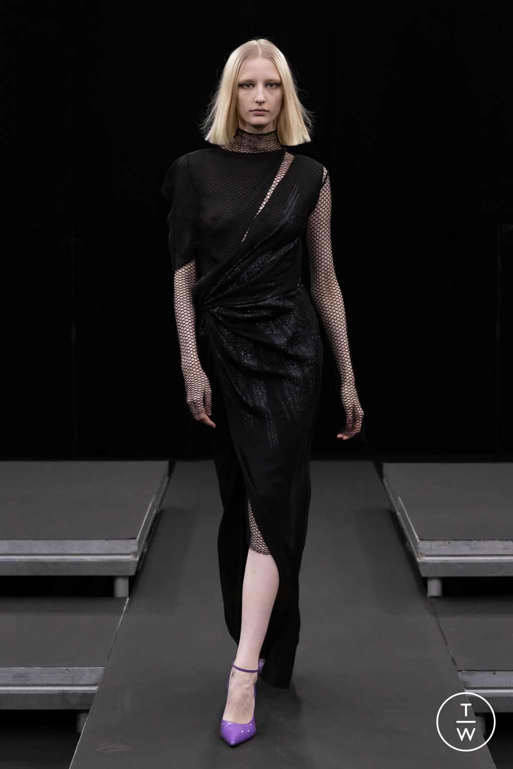 Fashion Week Paris Fall/Winter 2023 look 29 from the Rev collection womenswear