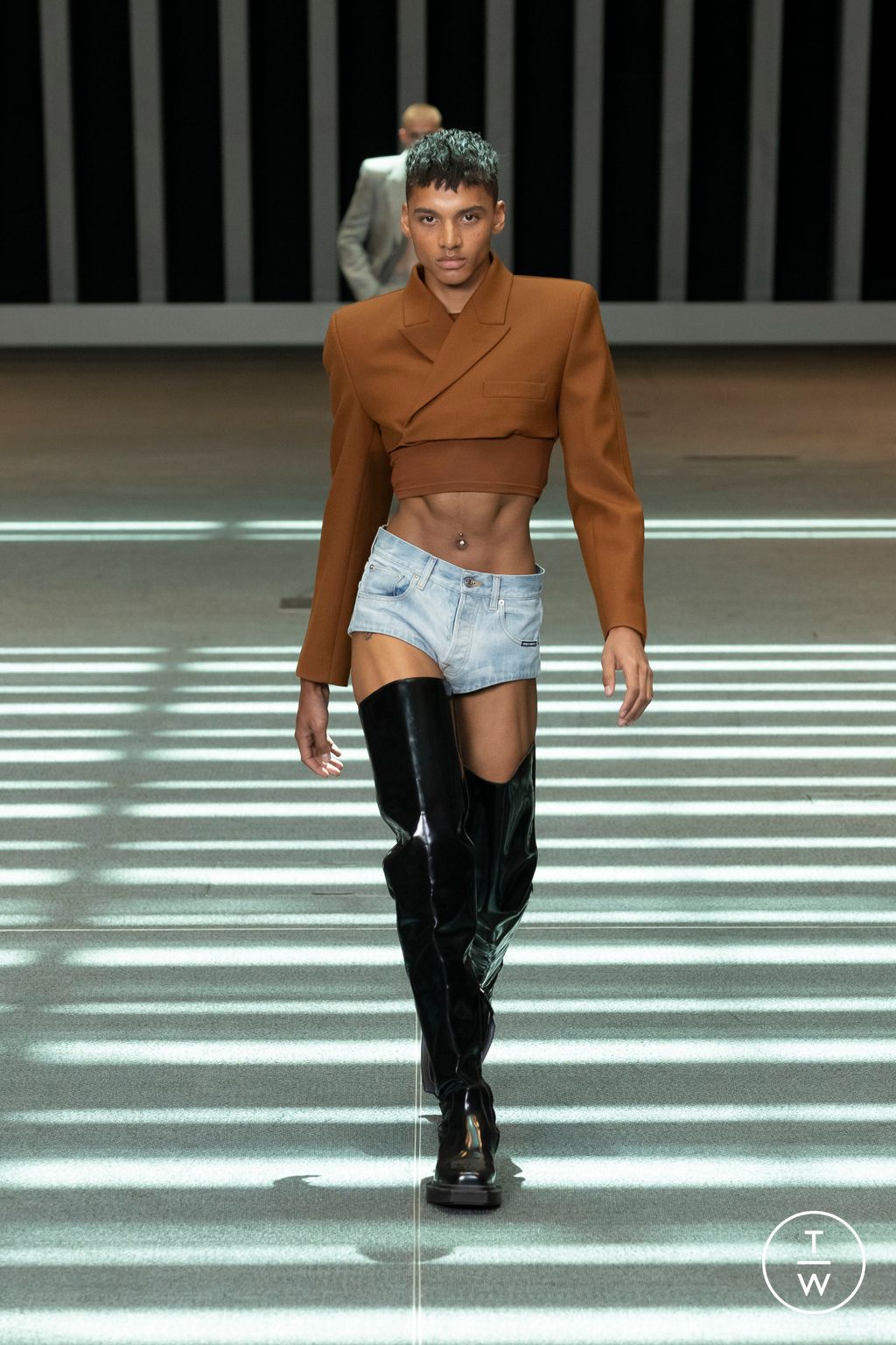 Fashion Week Paris Spring/Summer 2023 look 13 from the VTMNTS collection menswear