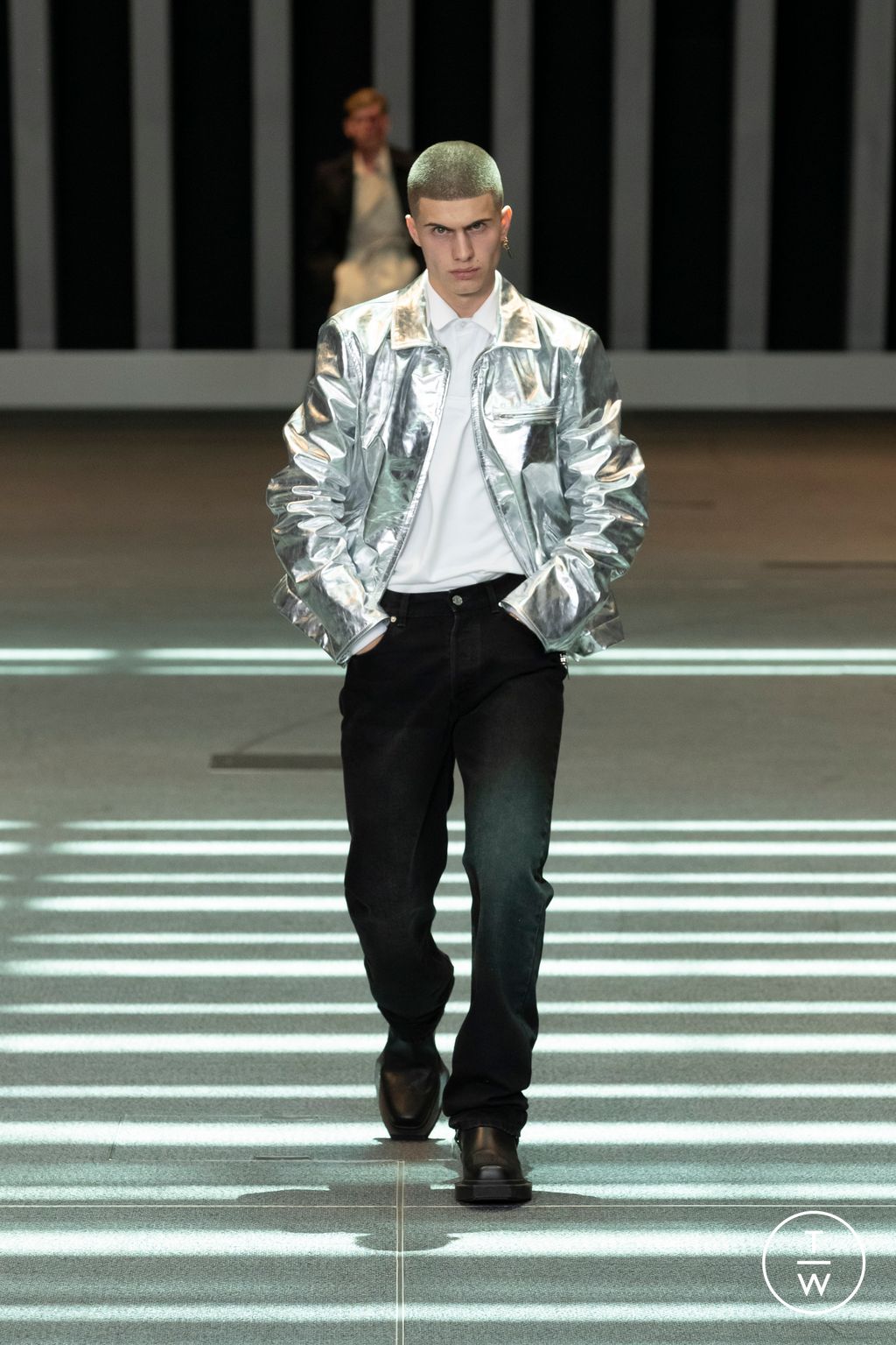 Fashion Week Paris Spring/Summer 2023 look 18 from the VTMNTS collection menswear