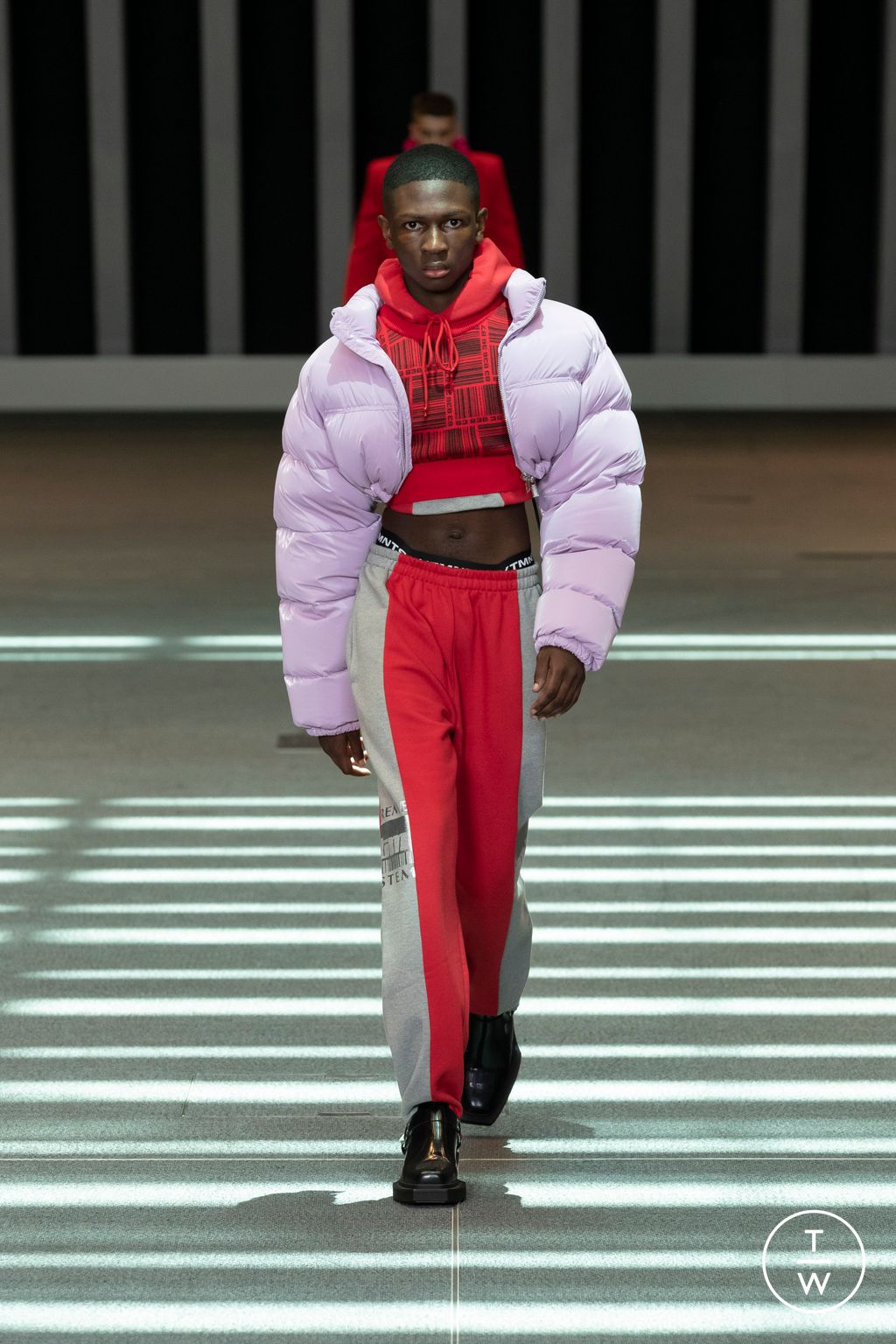 Fashion Week Paris Spring/Summer 2023 look 26 from the VTMNTS collection menswear