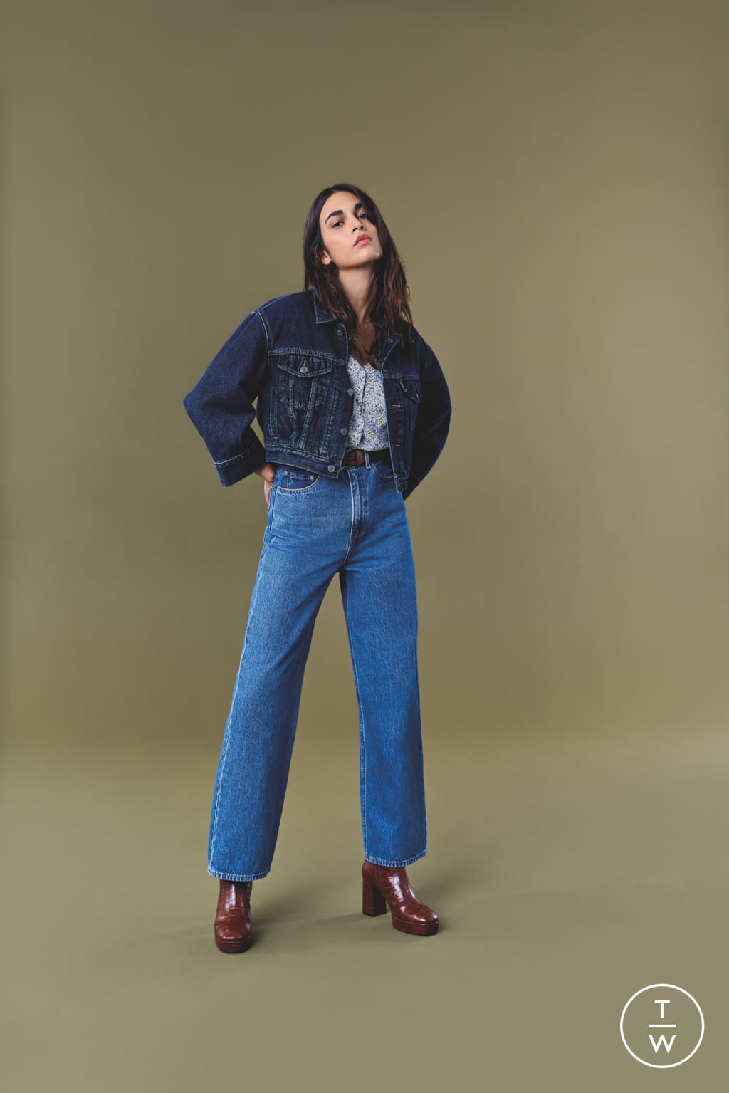 Fashion Week Paris Fall/Winter 2020 look 3 from the Levi’s® Red Tab collection womenswear