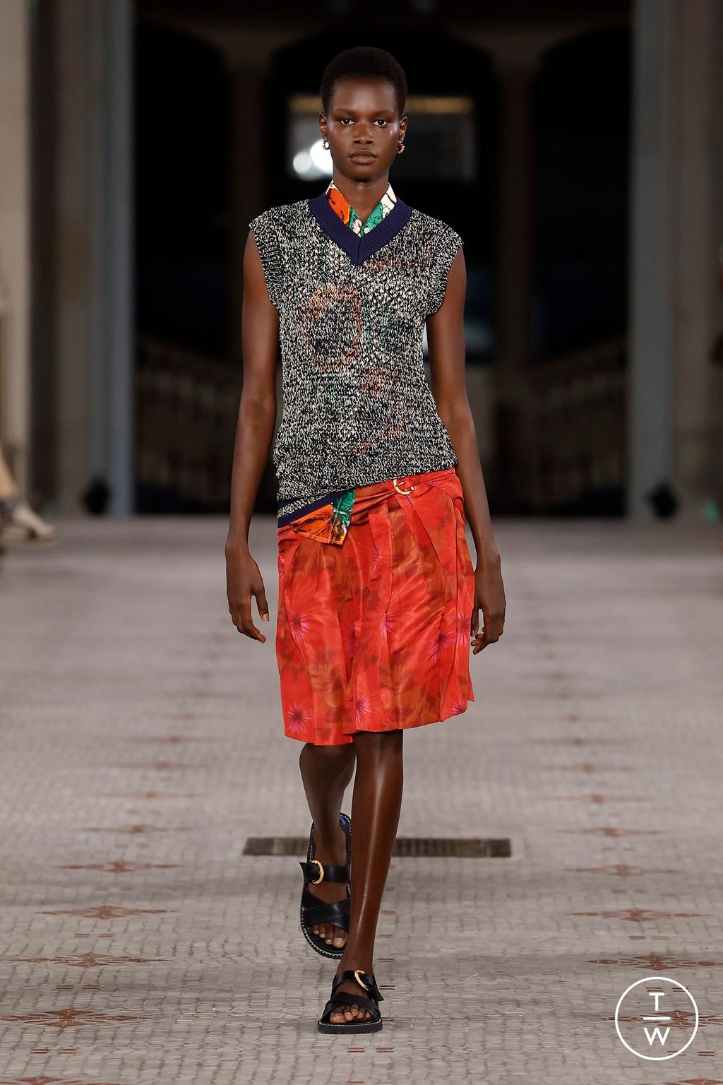 Fashion Week Paris Spring-Summer 2025 look 14 from the Wales Bonner collection 男装