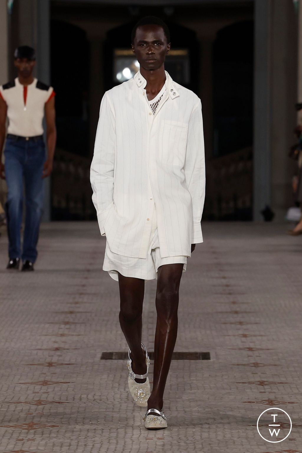 Fashion Week Paris Spring-Summer 2025 look 23 from the Wales Bonner collection 男装