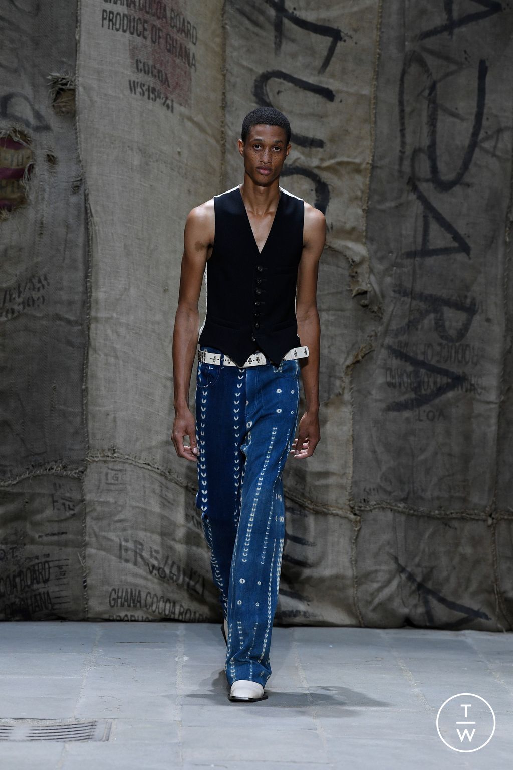 Fashion Week Florence - Pitti Spring/Summer 2023 look 30 from the Wales Bonner collection 男装