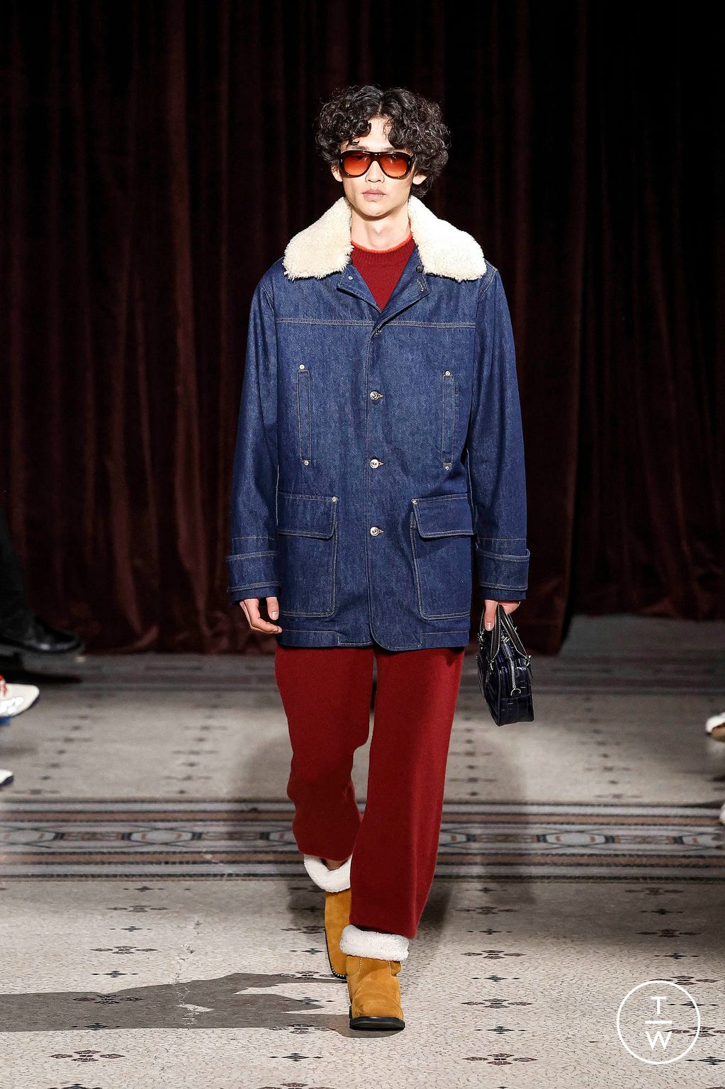 Fashion Week Paris Fall/Winter 2024 look 6 from the Wales Bonner collection menswear