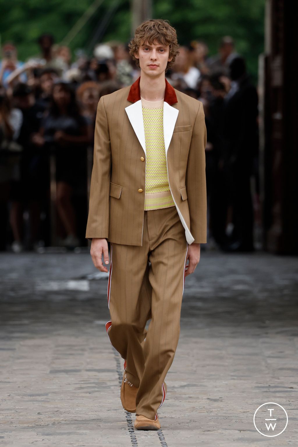 Fashion Week Paris Spring/Summer 2024 look 19 from the Wales Bonner collection menswear