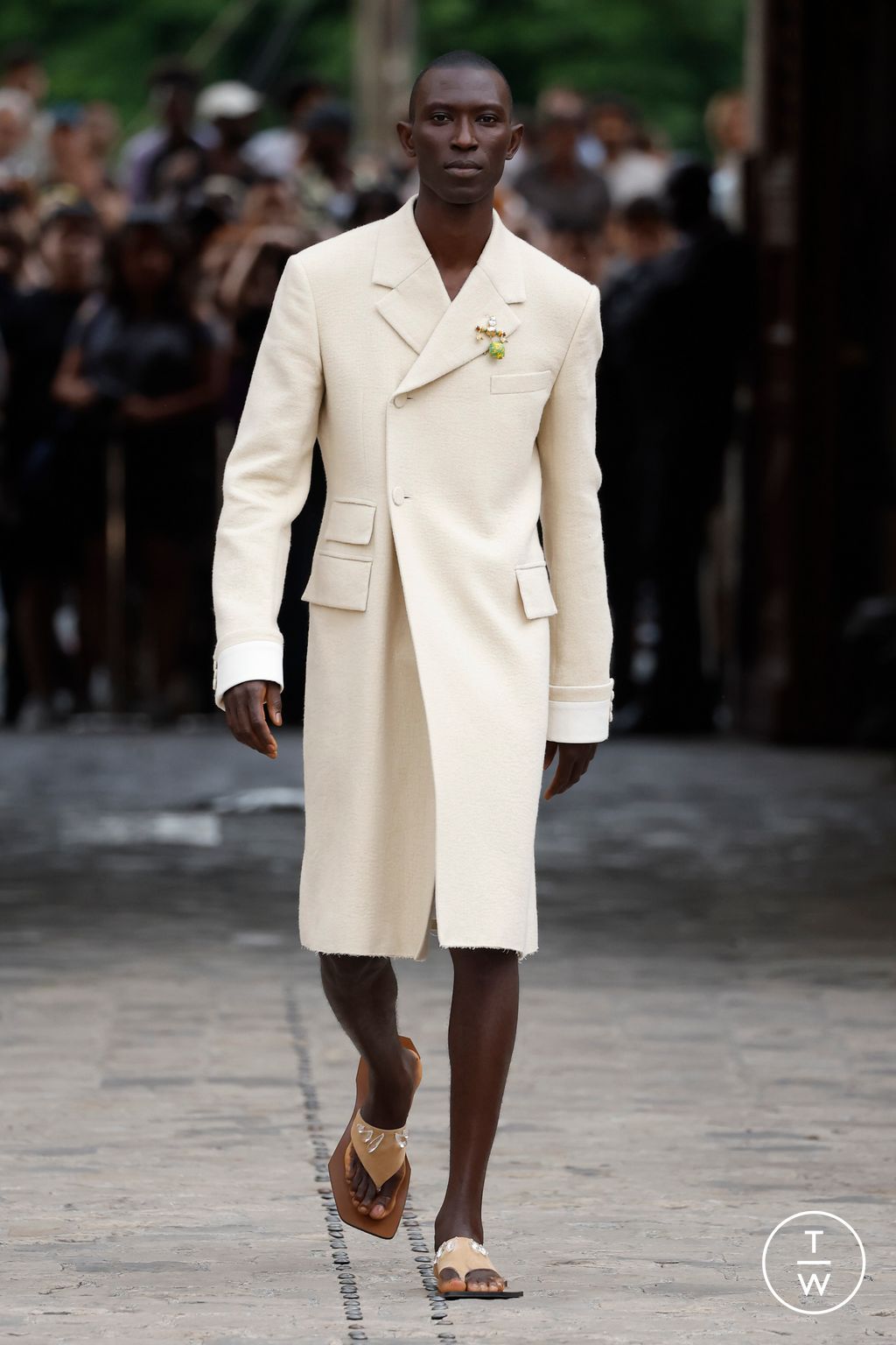 Fashion Week Paris Spring/Summer 2024 look 31 from the Wales Bonner collection 男装
