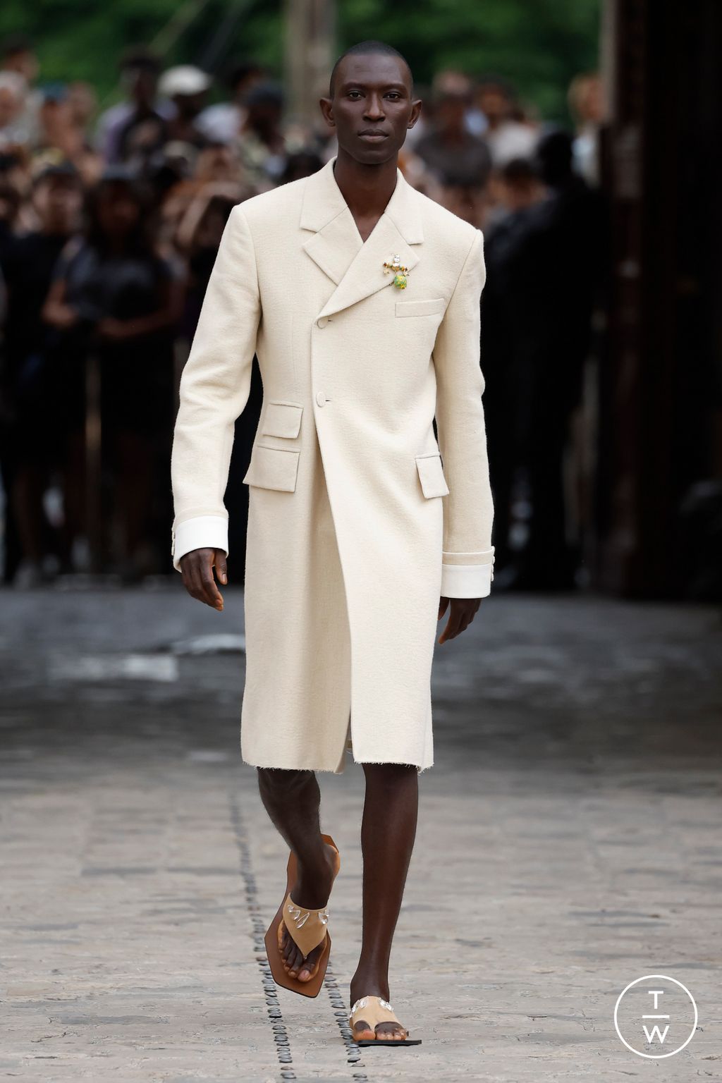 Fashion Week Paris Spring/Summer 2024 look 31 de la collection Wales Bonner menswear